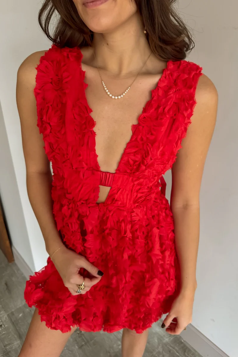 Lacy Red Floral Sleeveless Mini Dress - Image 4