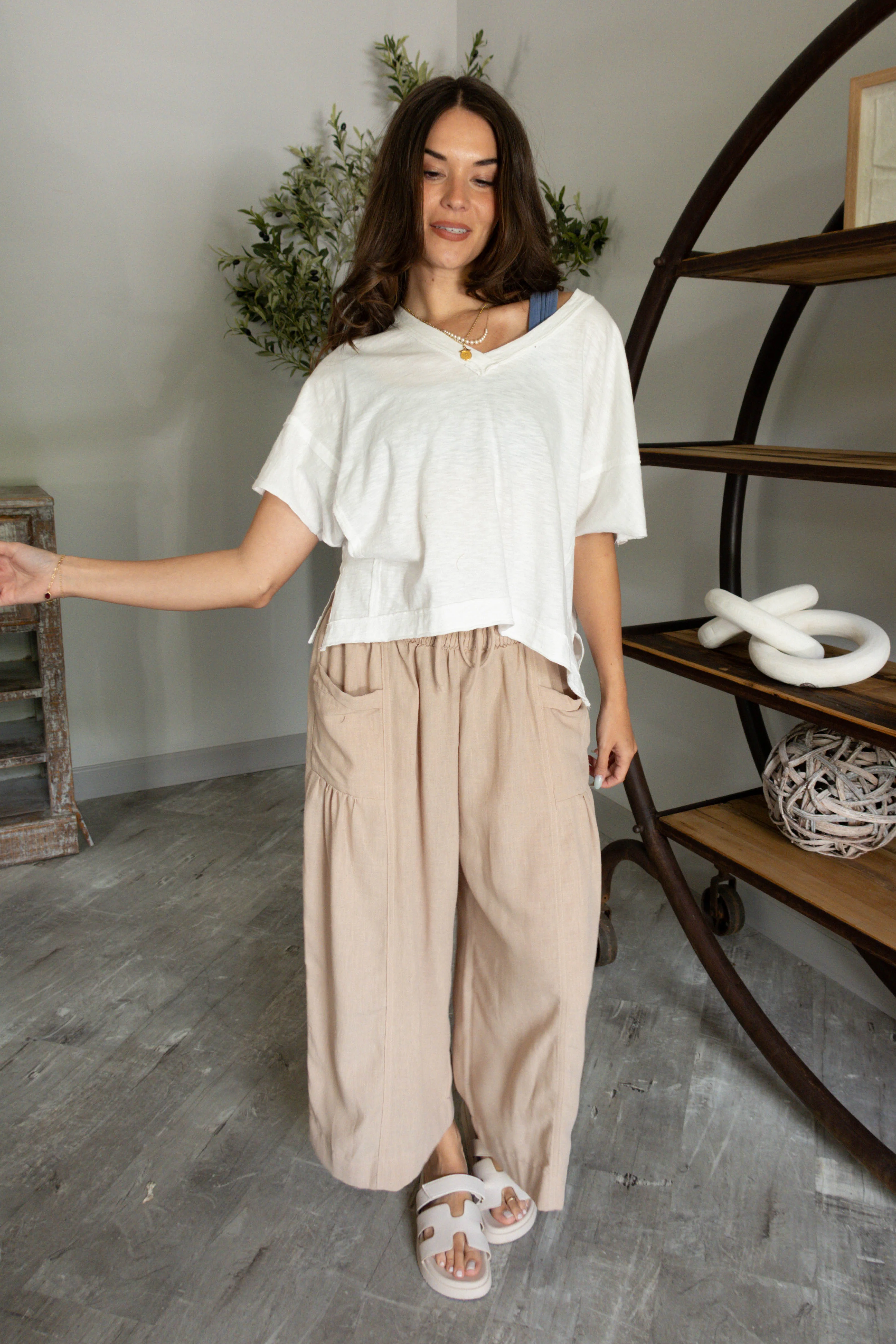 Lainey White Cotton Short Sleeve Top - Image 2