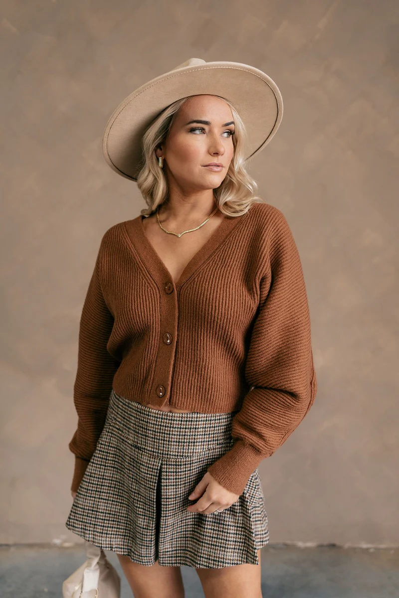 Lana Brown Ribbed Cropped Cardigan - Image 3