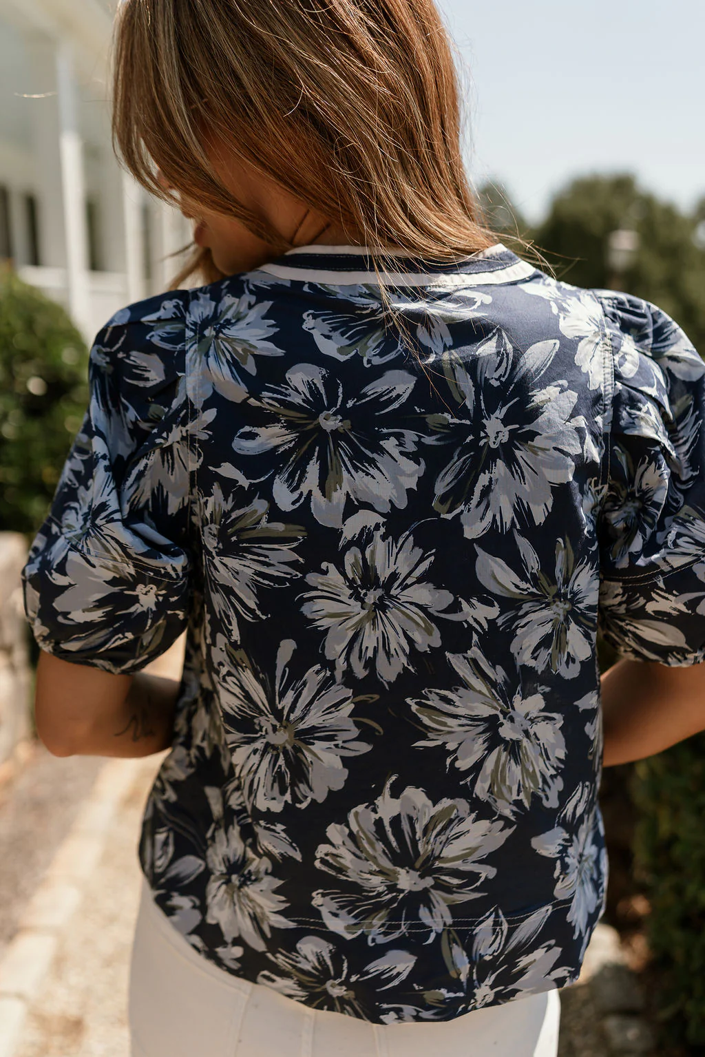 Laura Blue Multi Floral Short Sleeve Top - Image 7