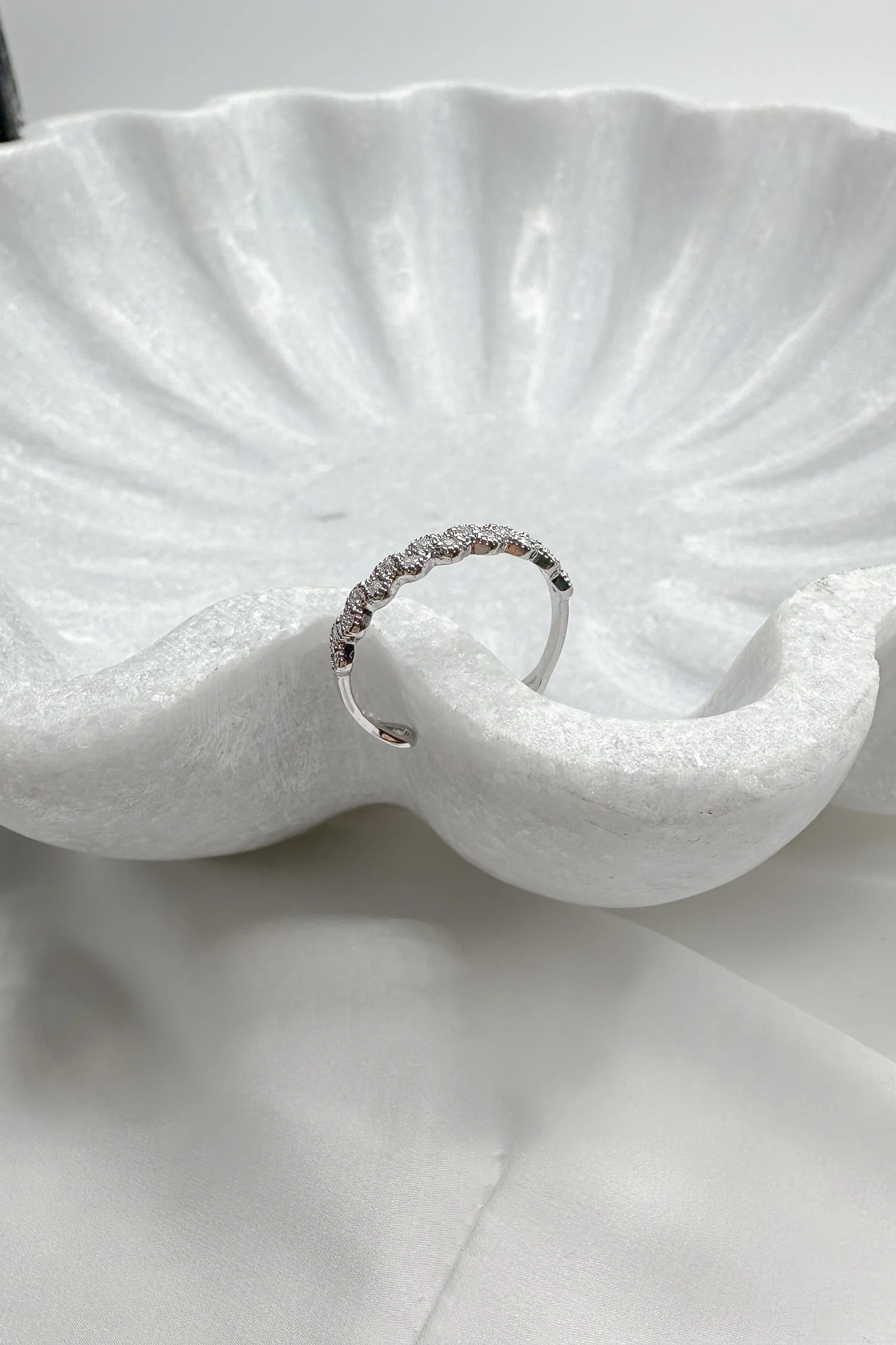 Laura Rhinestones Adjustable Ring - Image 2