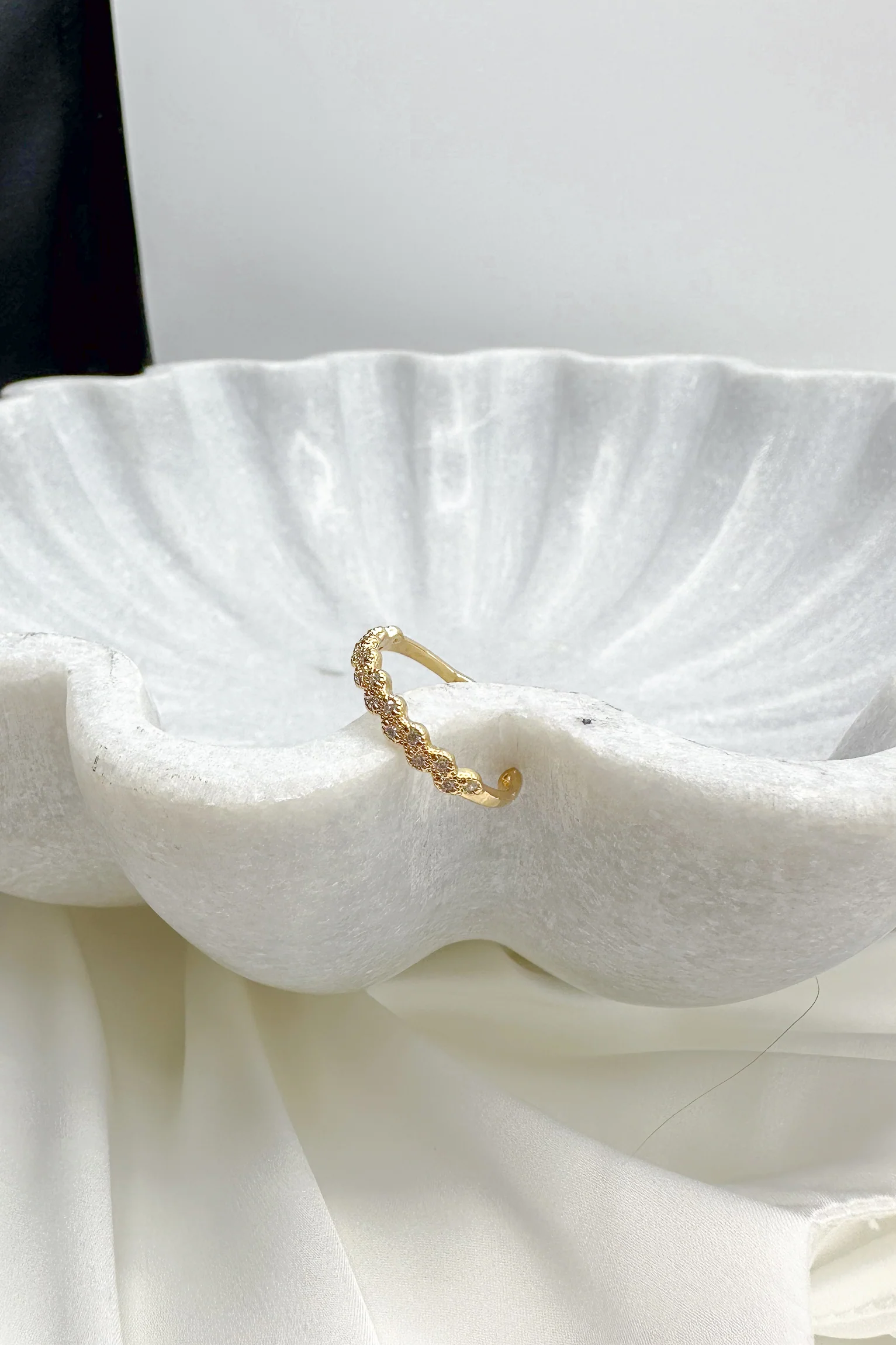 Laura Rhinestones Adjustable Ring - Image 5