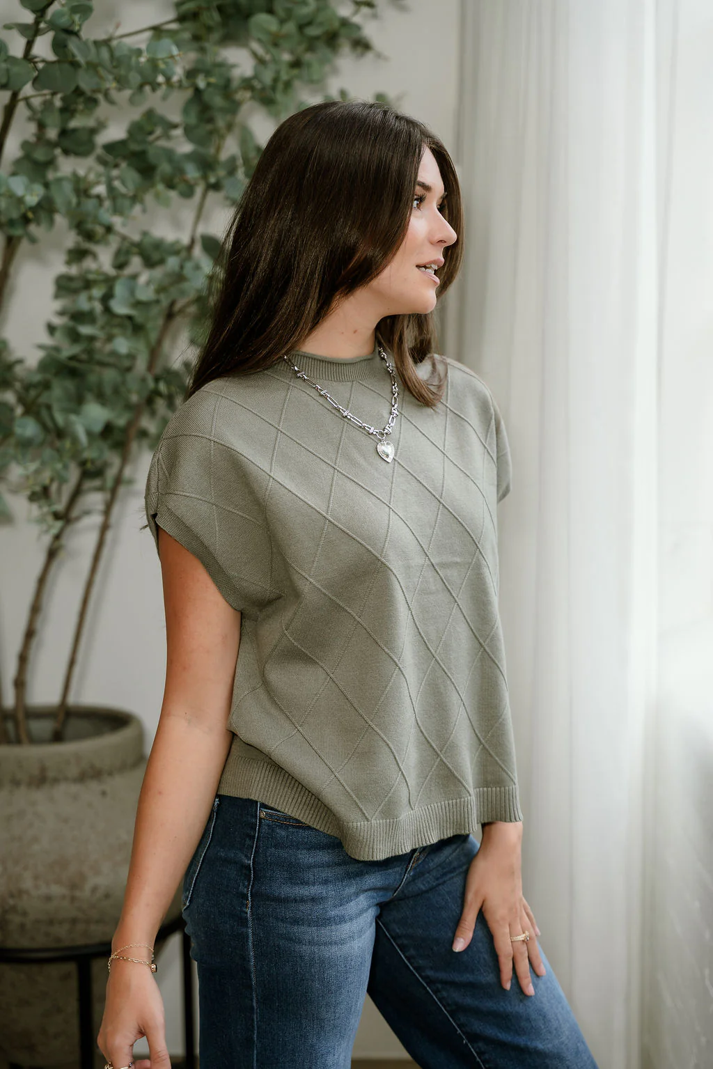Lea Olive Criss-Cross Sleeveless Sweater - Image 2
