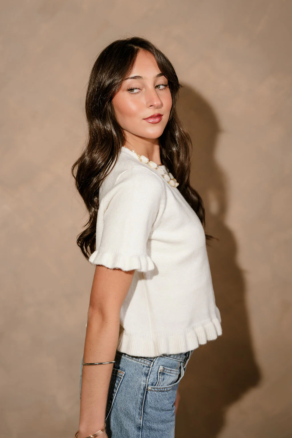 Leigh Off White Ruffled Short Sleeve Sweater - Image 3