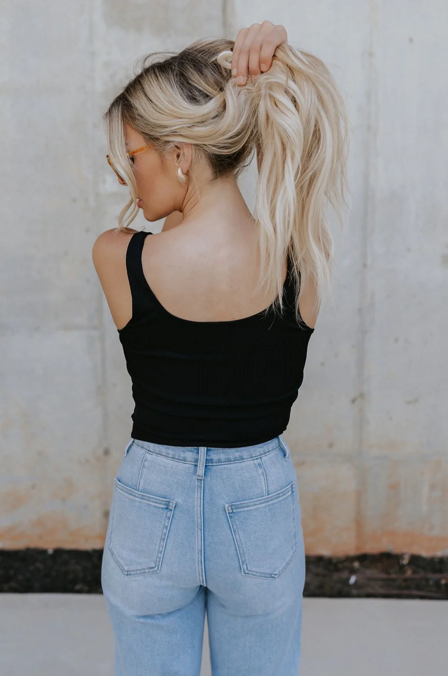 Leigh Square Neckline Sleeveless Tank - Image 12