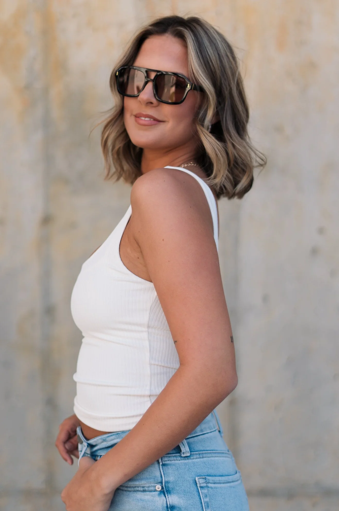 Leigh Square Neckline Sleeveless Tank - Image 3