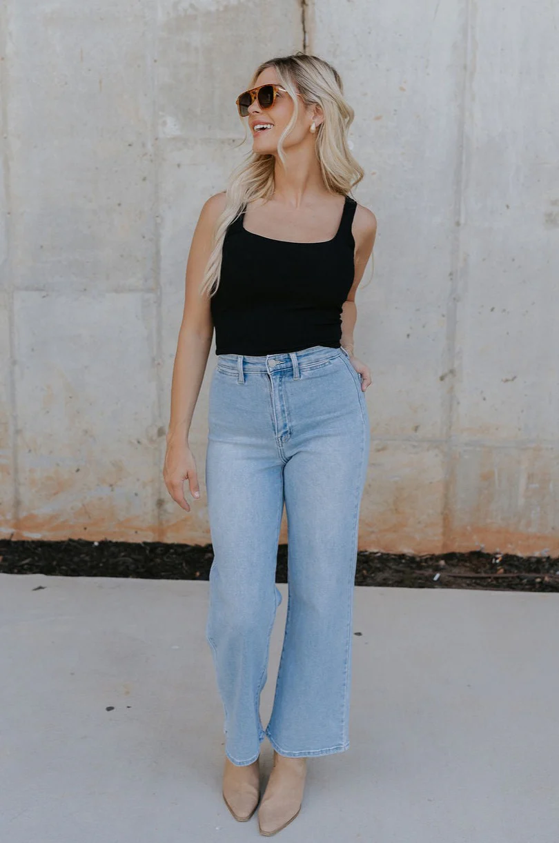 Leigh Square Neckline Sleeveless Tank - Image 7