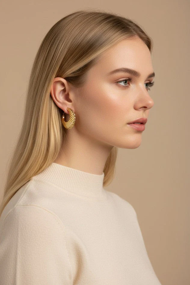Lena Gold Ribbed Scoop Hoop Earring - Image 2