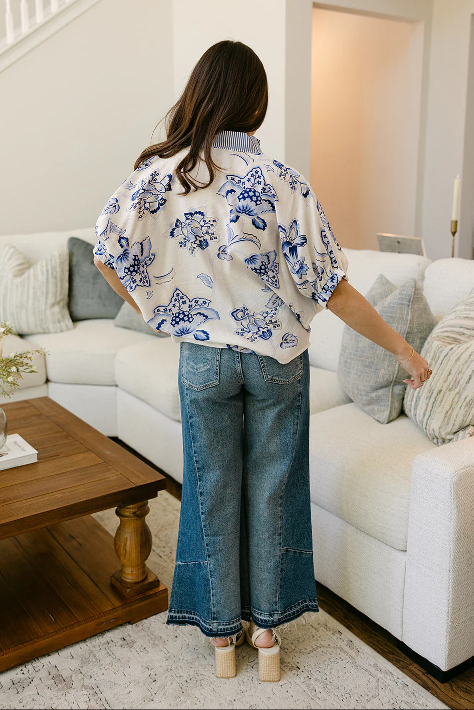 Lenora Blue & White Floral Top - Image 5