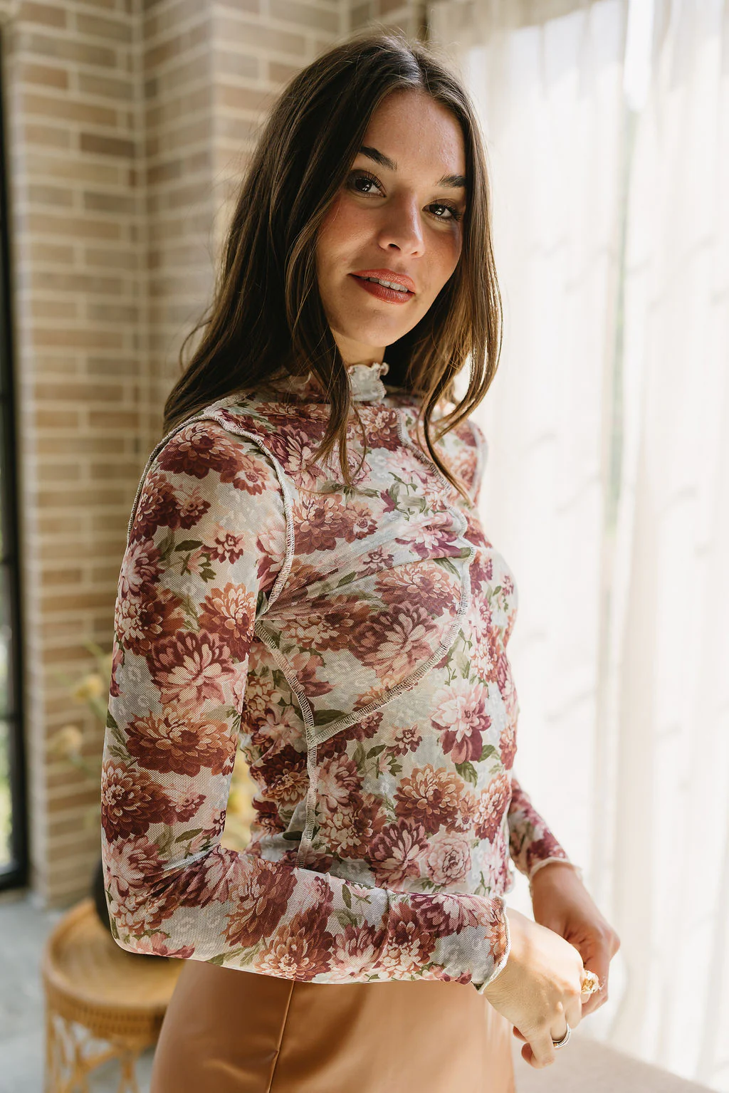 Leslie Floral Print Mesh Top - Image 4