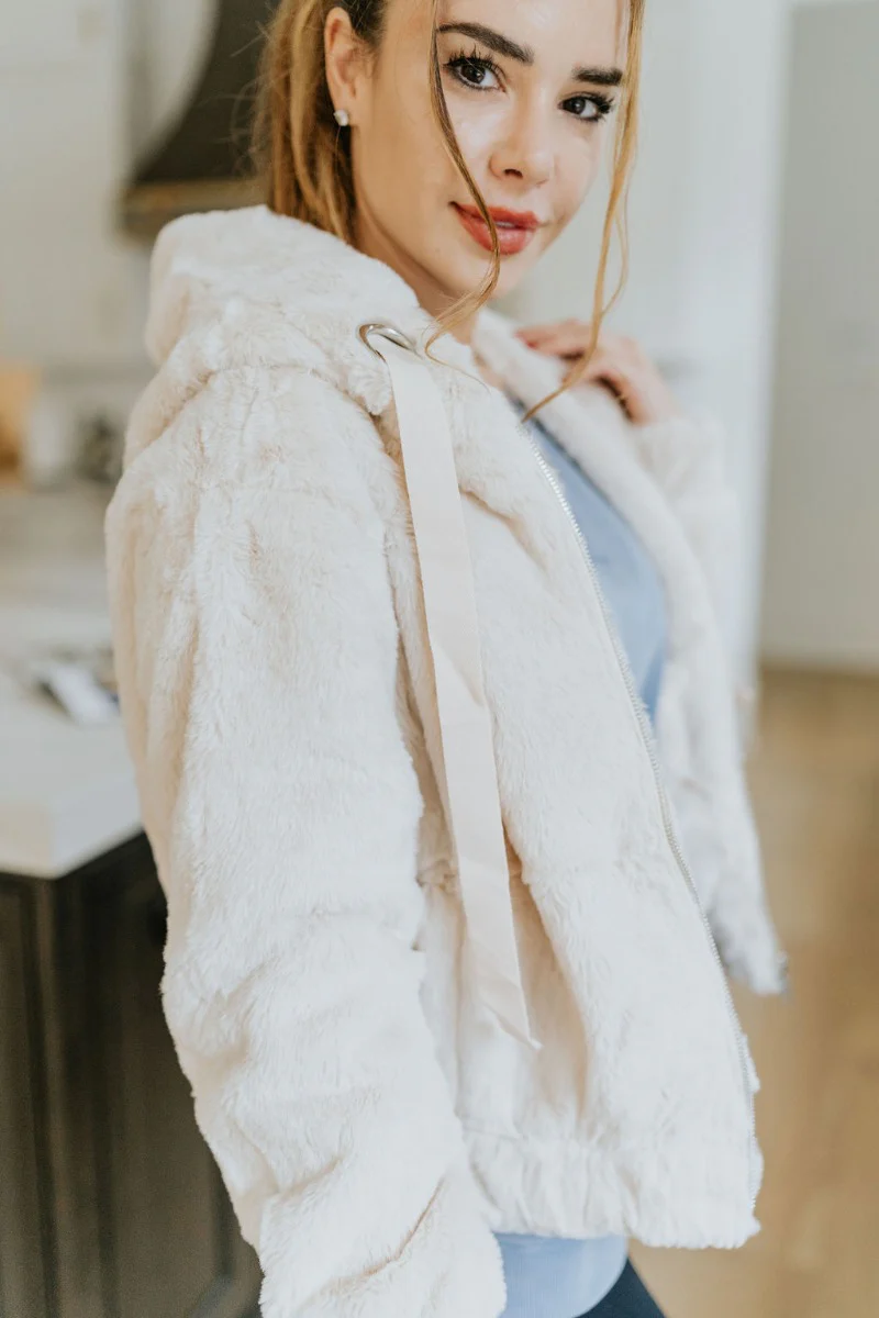 Let It Snow Faux Fur Jacket in Cream - Image 4