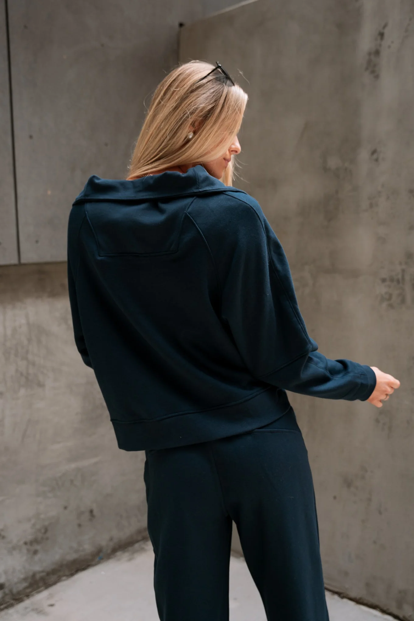 Lexi Quarter Zip-Up Long Sleeve Sweatshirt - Image 5