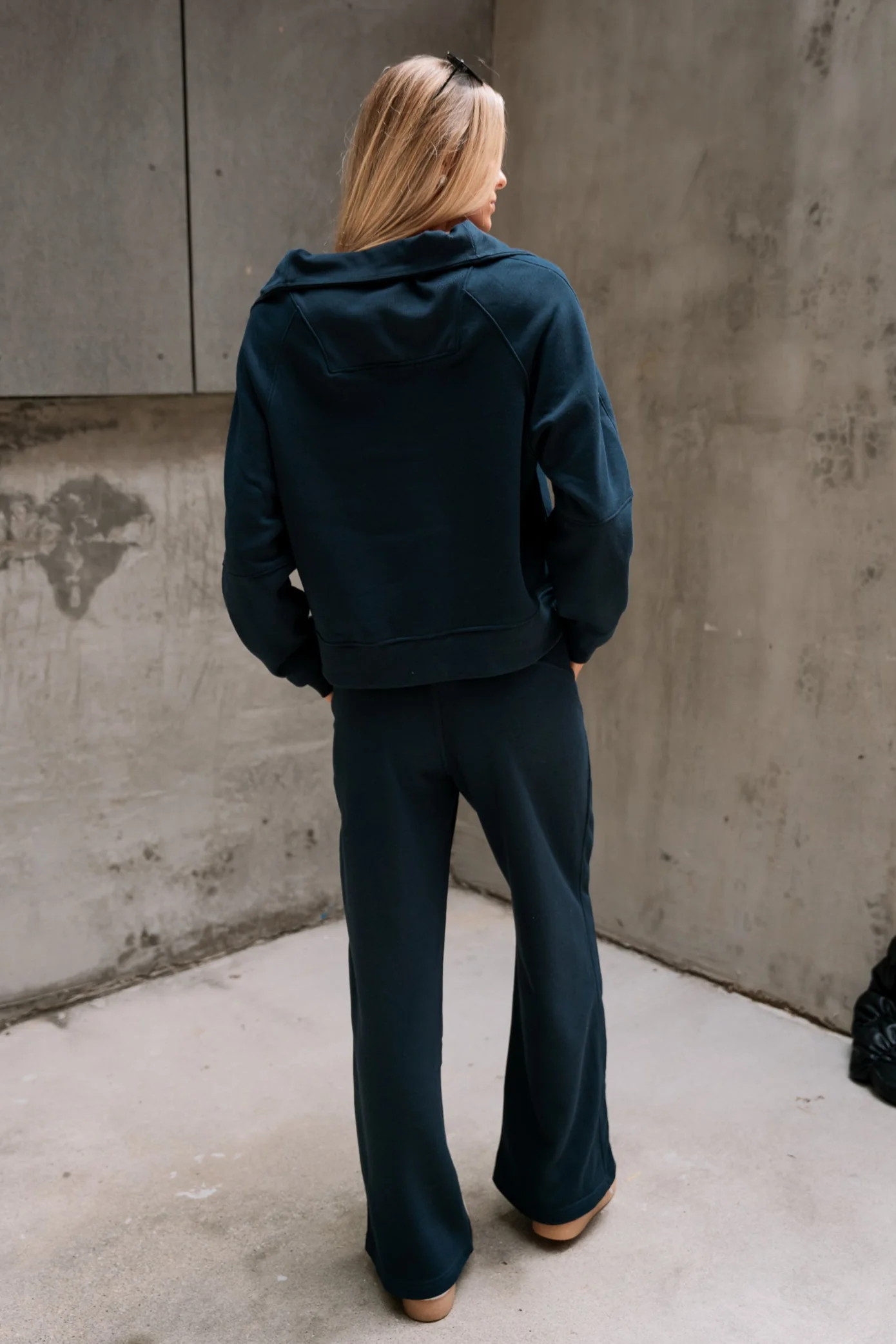 Lexi Quarter Zip-Up Long Sleeve Sweatshirt - Image 6