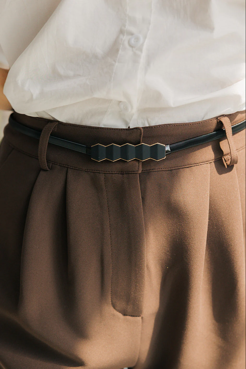 Liana Black & Gold Dimensional Belt - Image 3