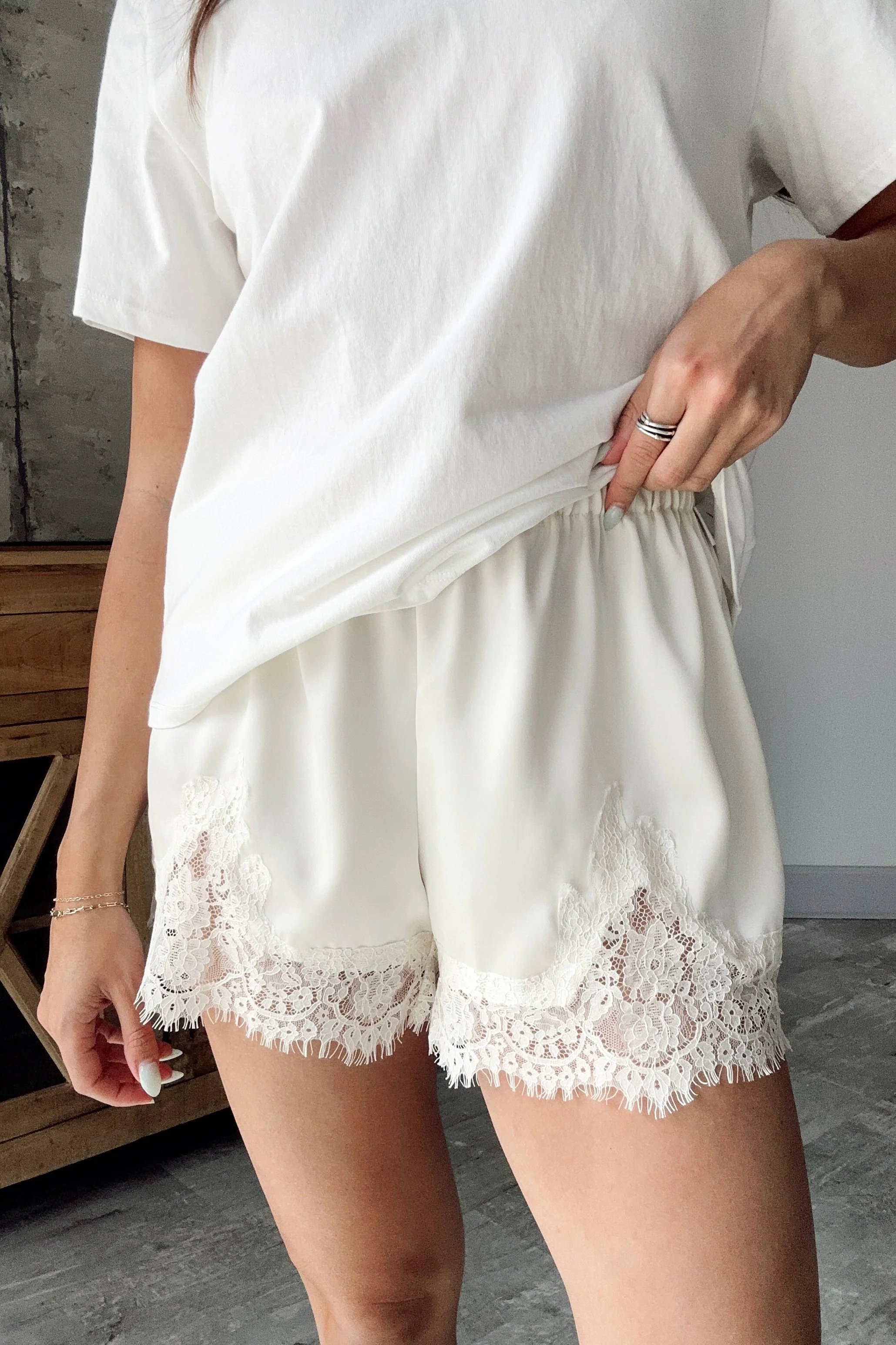 Lila Cream Lace Trim Shorts - Image 2