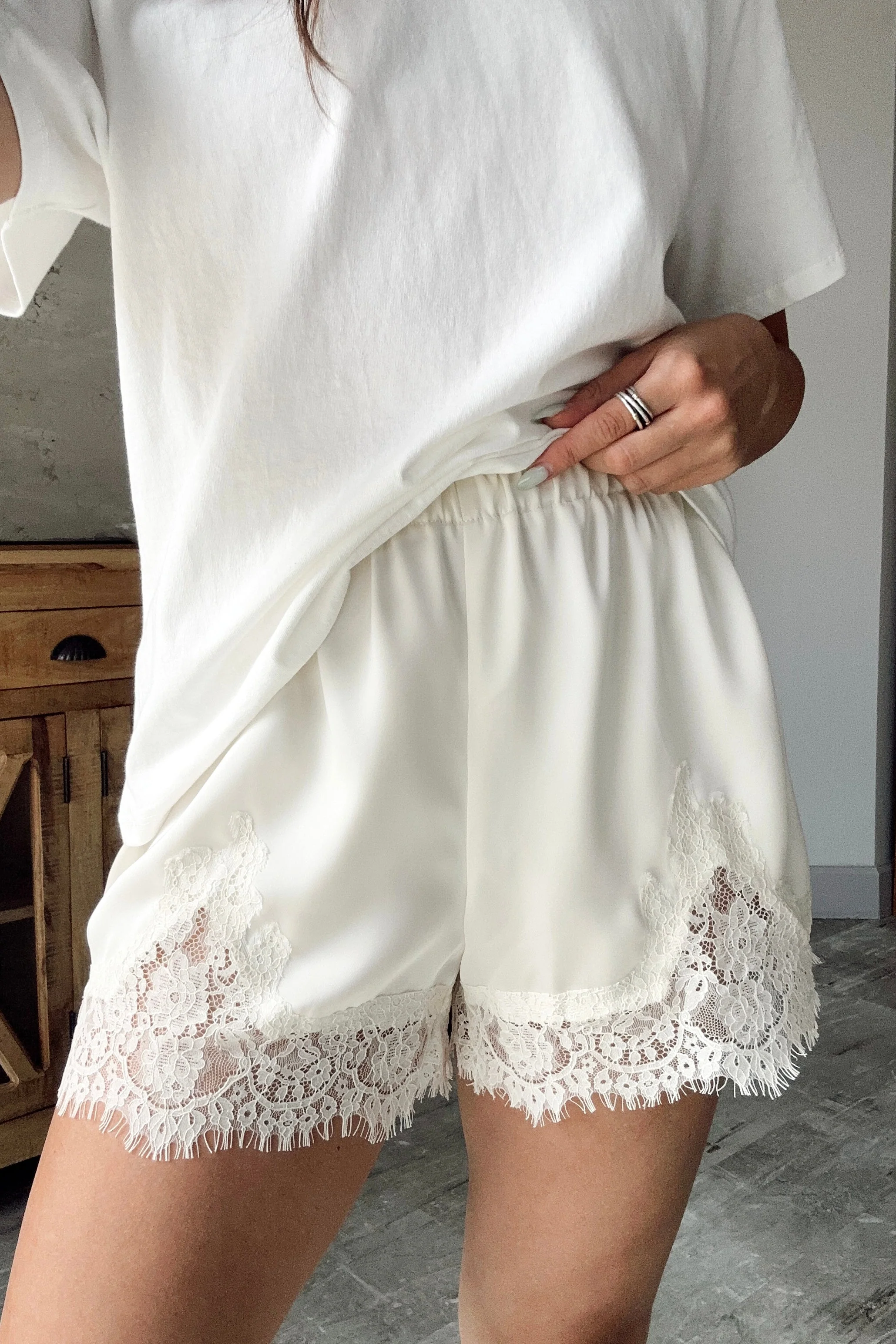 Lila Cream Lace Trim Shorts - Image 4