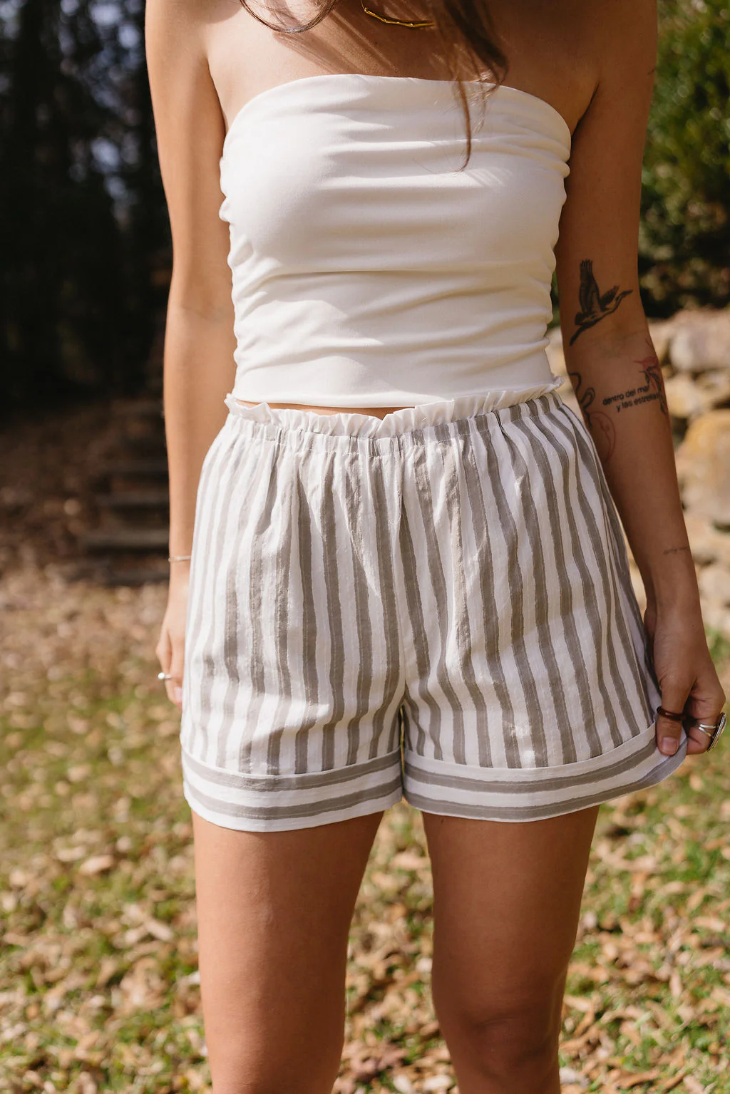 Lila White & Stone Grey Shorts - Image 6