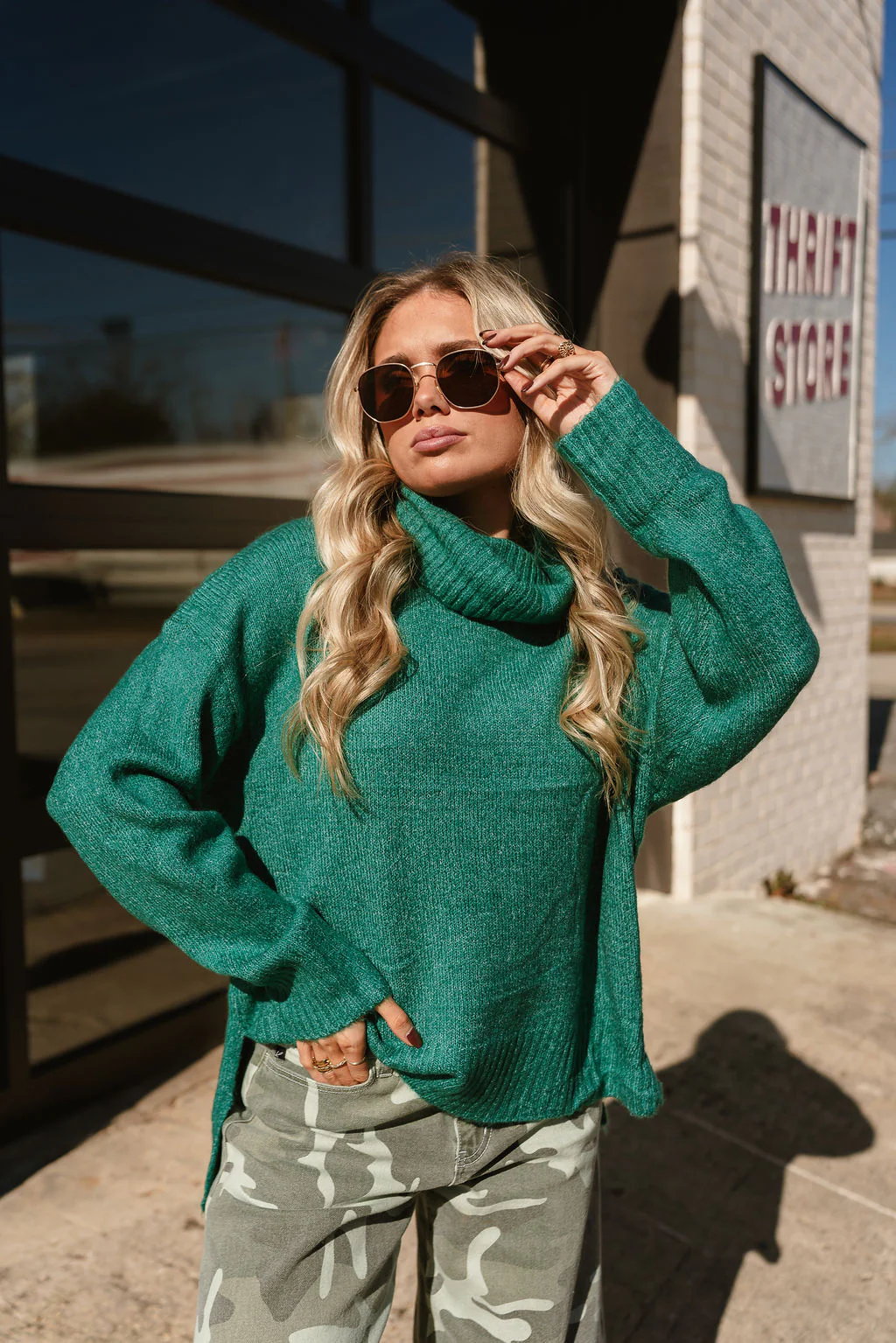 Lindy Green Turtleneck Sweater - Image 8