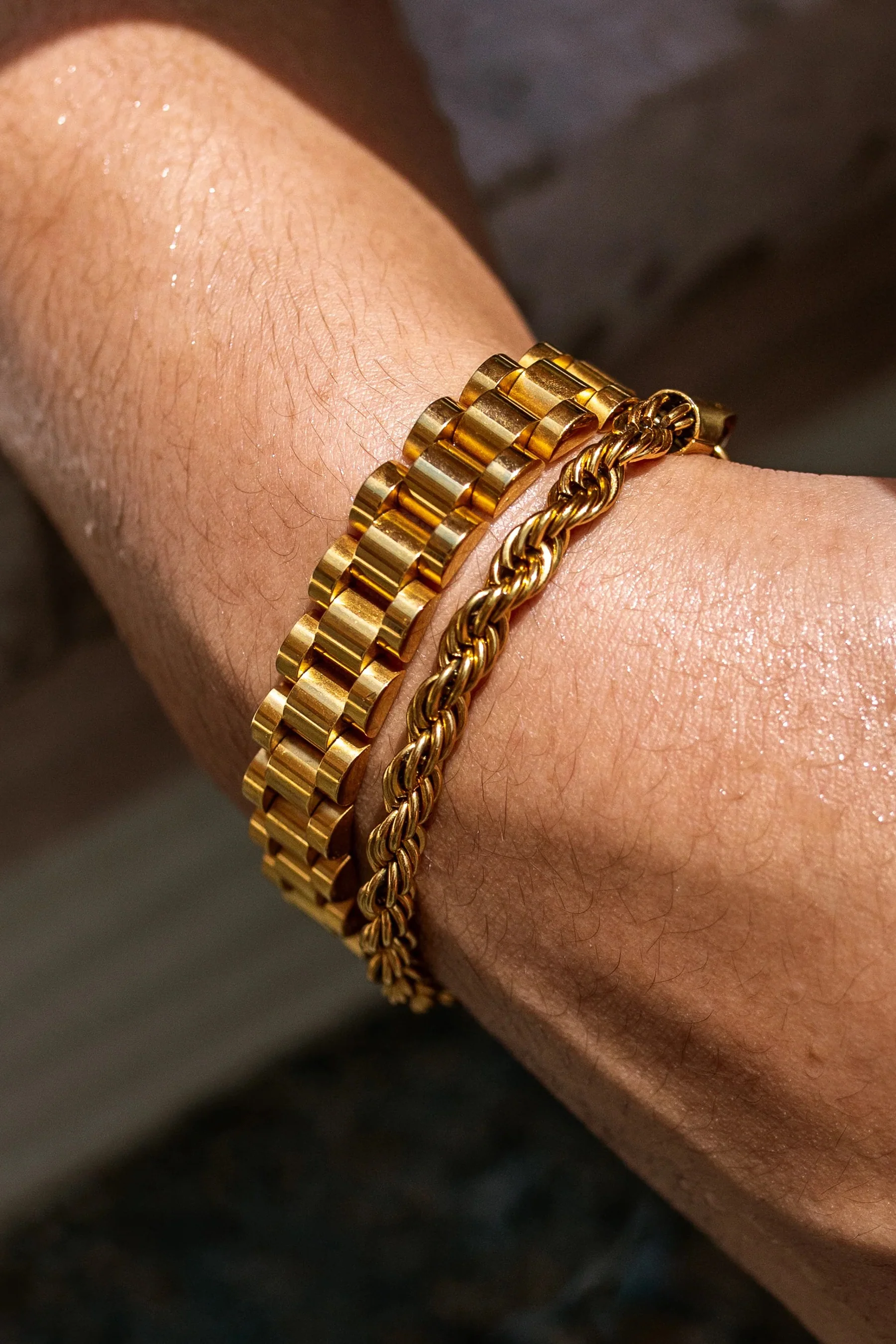 ALCO Lineage Gold Link Bracelet - Image 2