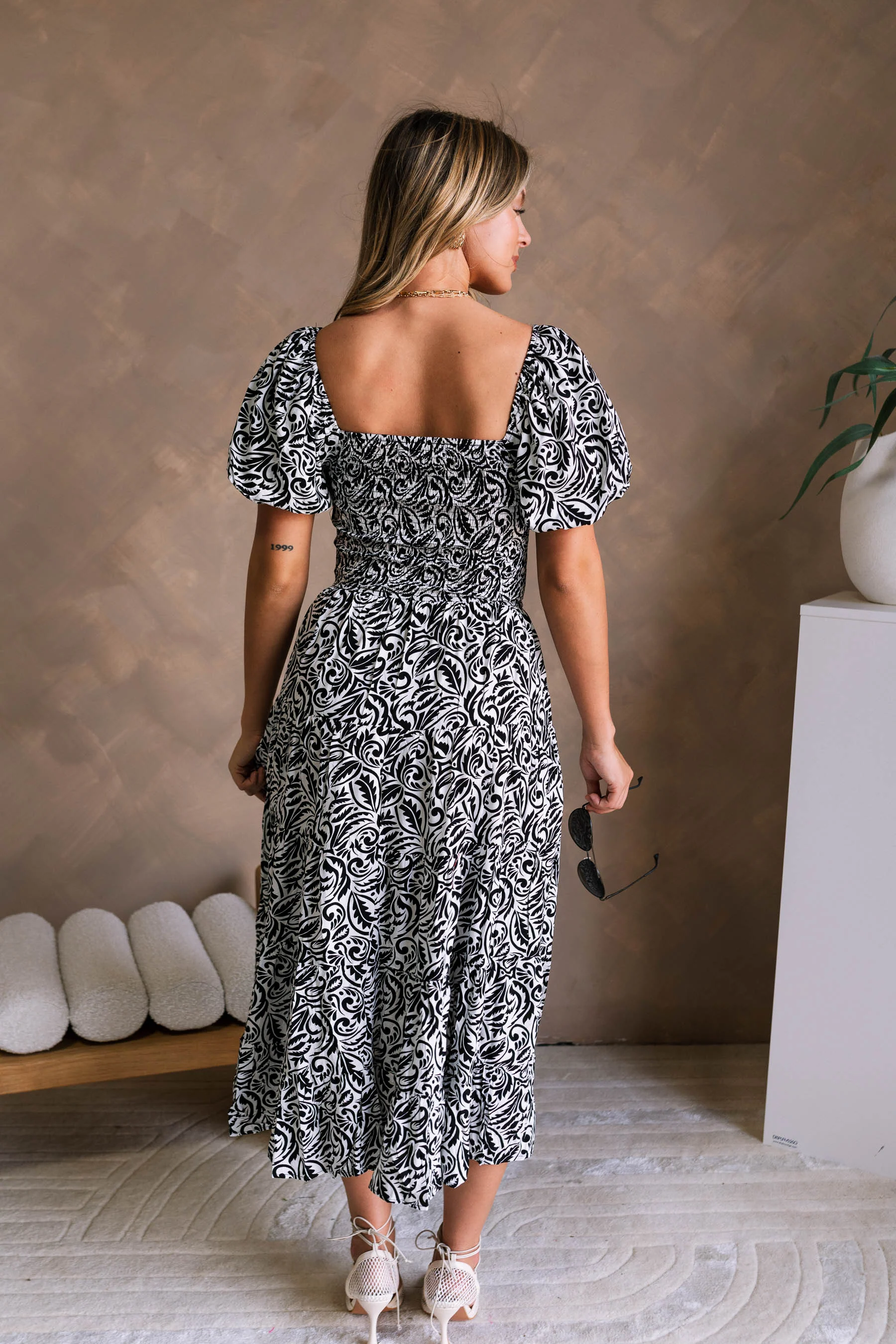 Liv Black & White Paisley Leaf Midi Dress - Image 7