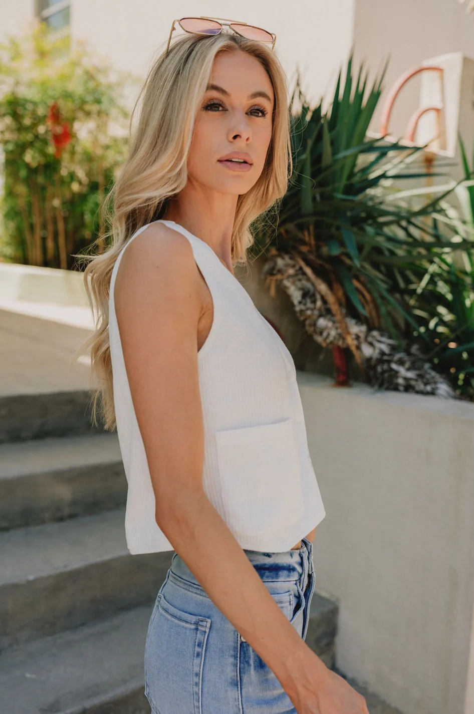 Londyn Off White Button-Up Vest - Image 4