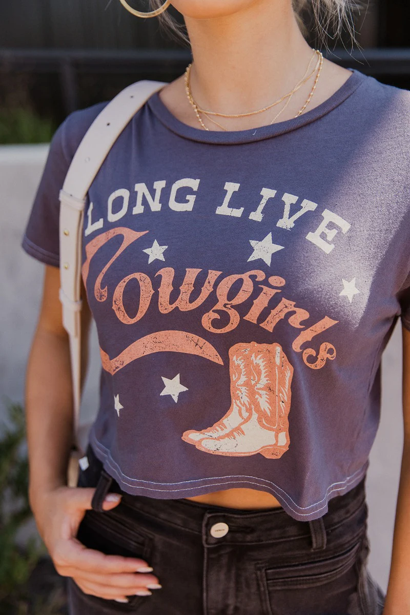 Long Live Cowgirls Graphic Tee - Image 3