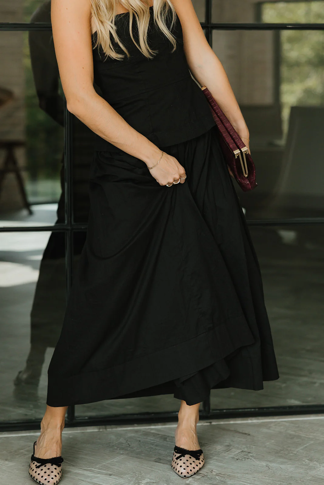 Loren Black Sleeveless Corset Midi Dress - Image 2