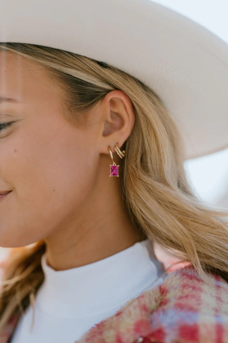 Love It Earrings - Image 2