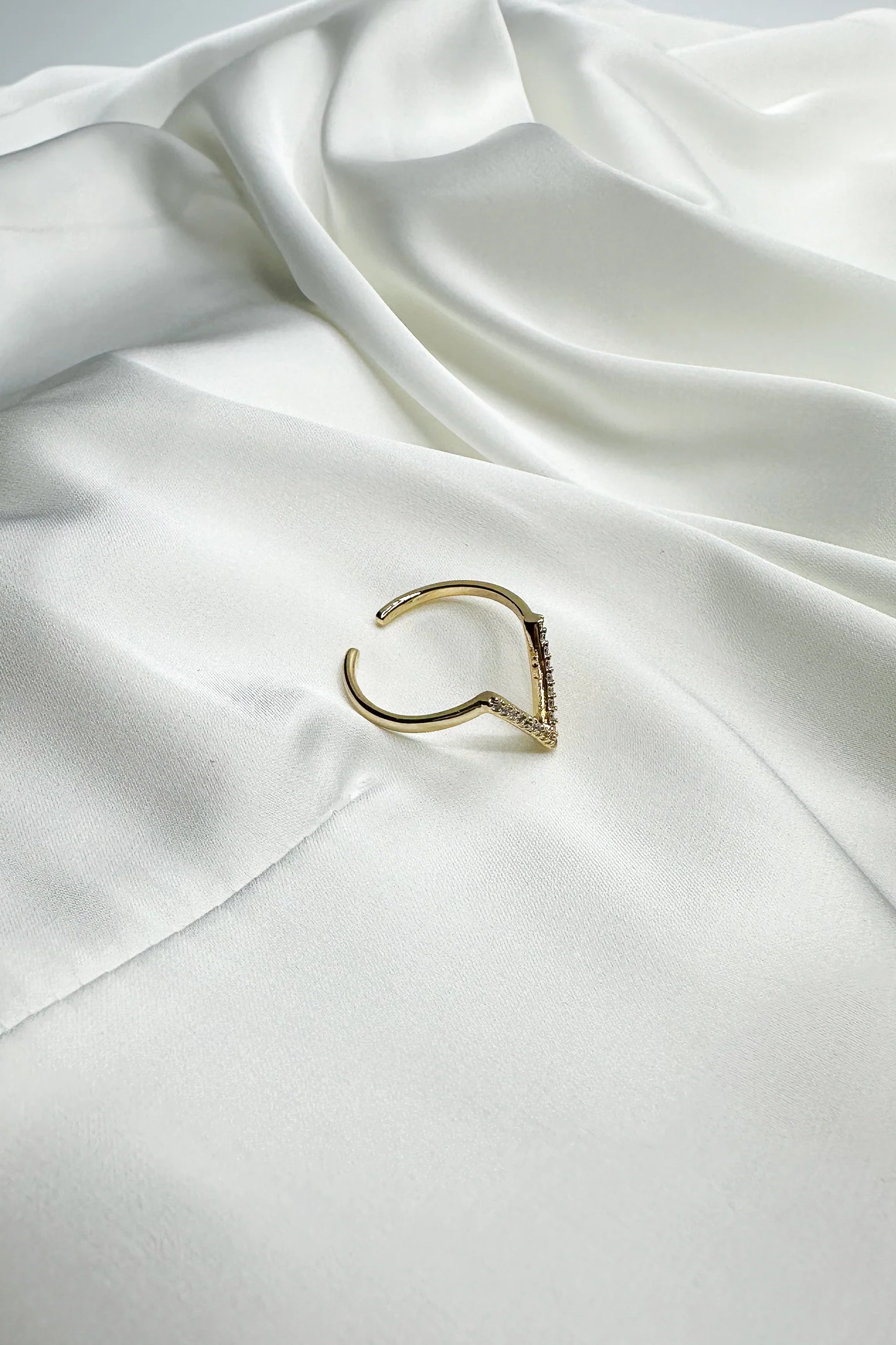 Lucia Gold & Rhinestone V Ring - Image 2