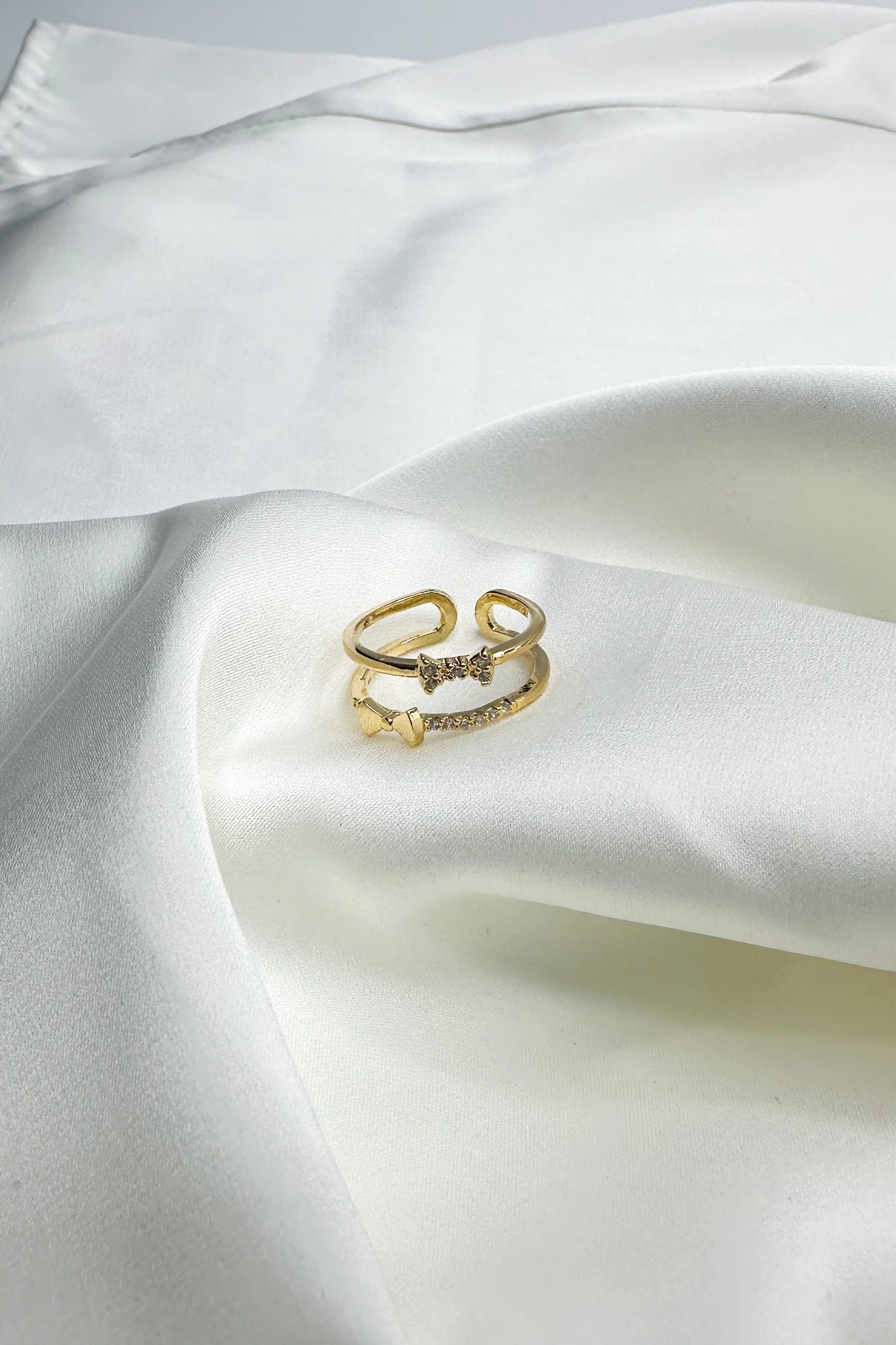 Lucia Rhinestone & Gold Bow Ring
