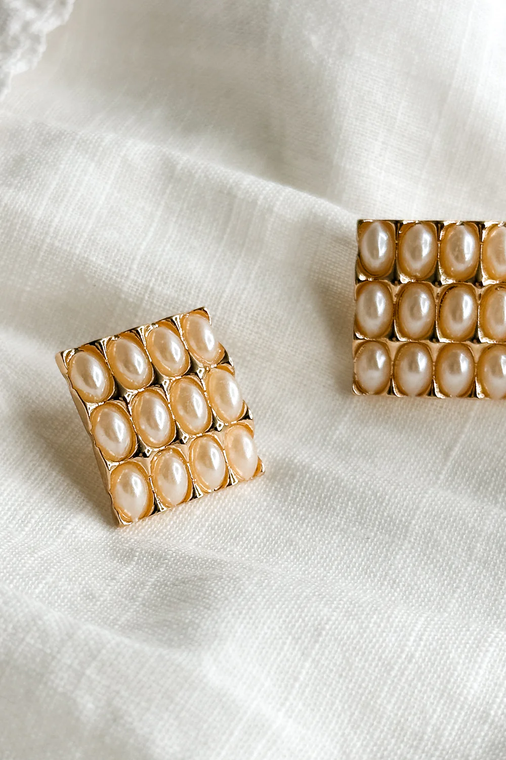 Luna Pearl & Gold Rectangle Stud Earring