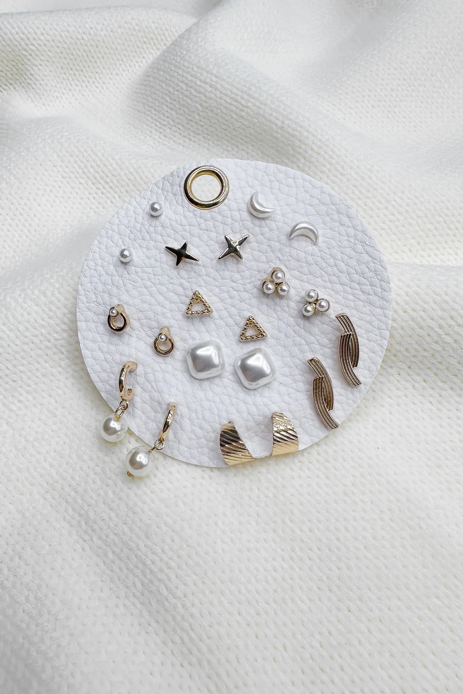 Luna Pearl & Gold Stud Earring Set