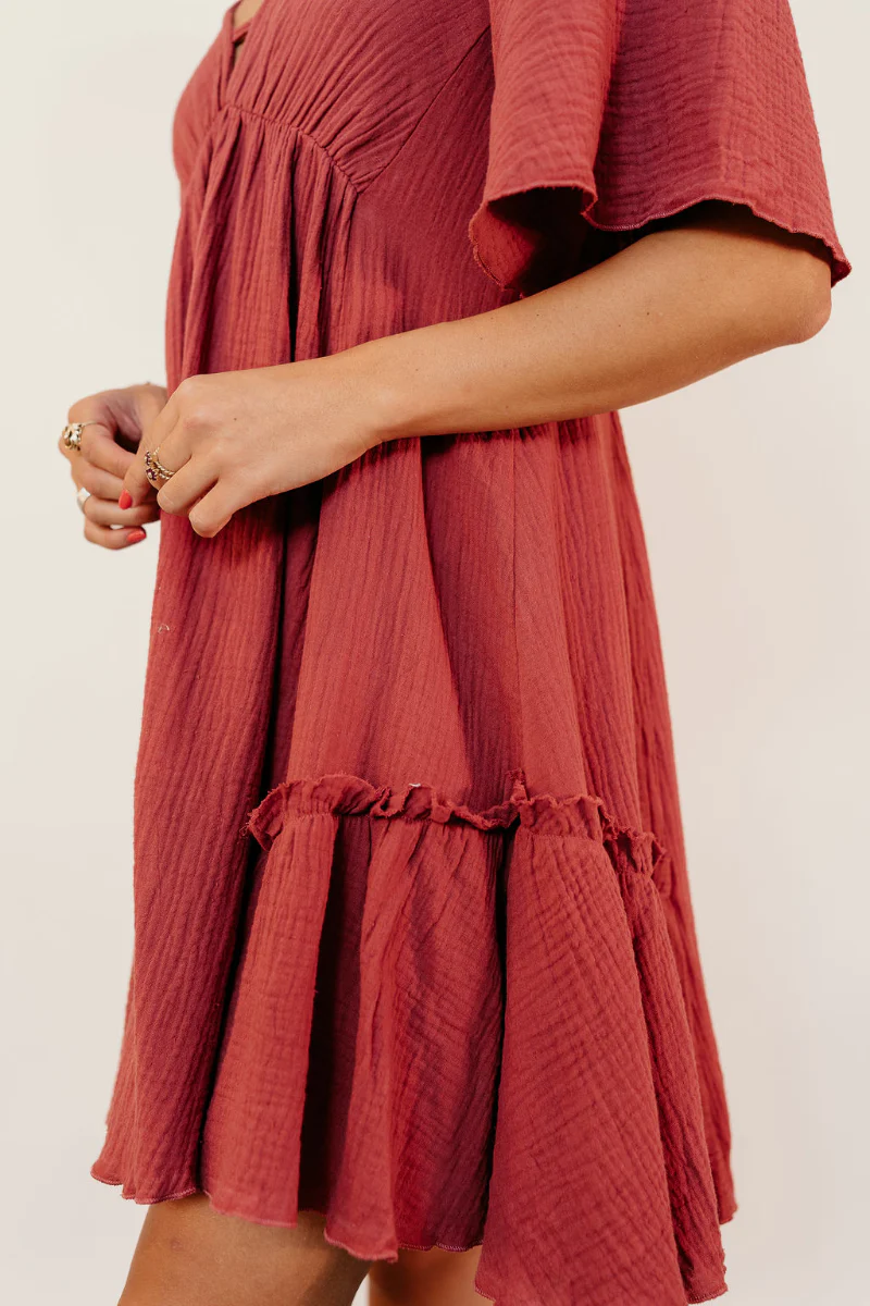 Luna Red Textured Short Sleeve Dress - Image 5