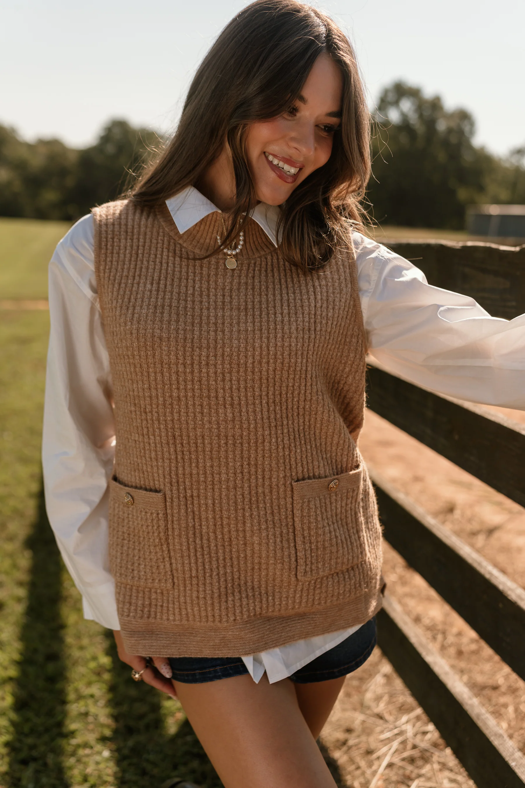 Mabel Beige & Gold Button Vest - Image 3