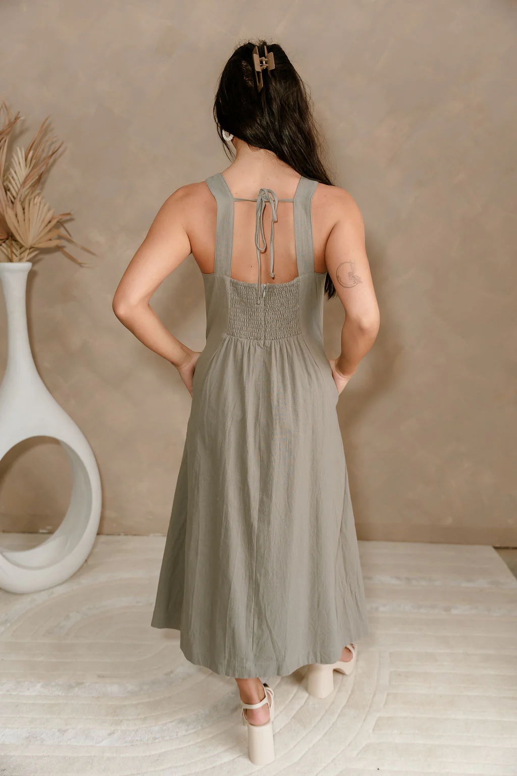 Madison Olive Pleated Midi Dress - Image 5