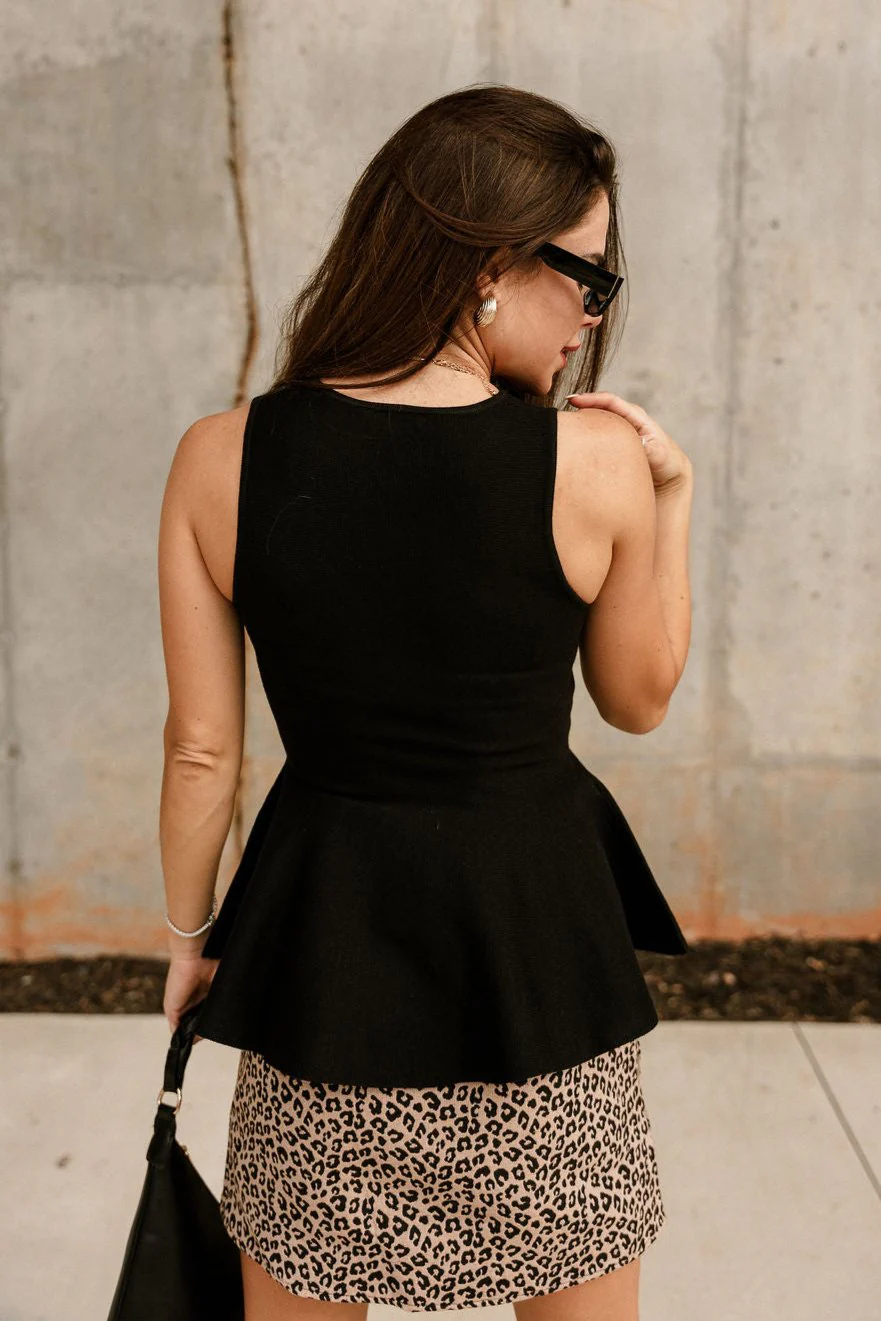 Magdelina Black Flare Tank Top - Image 6