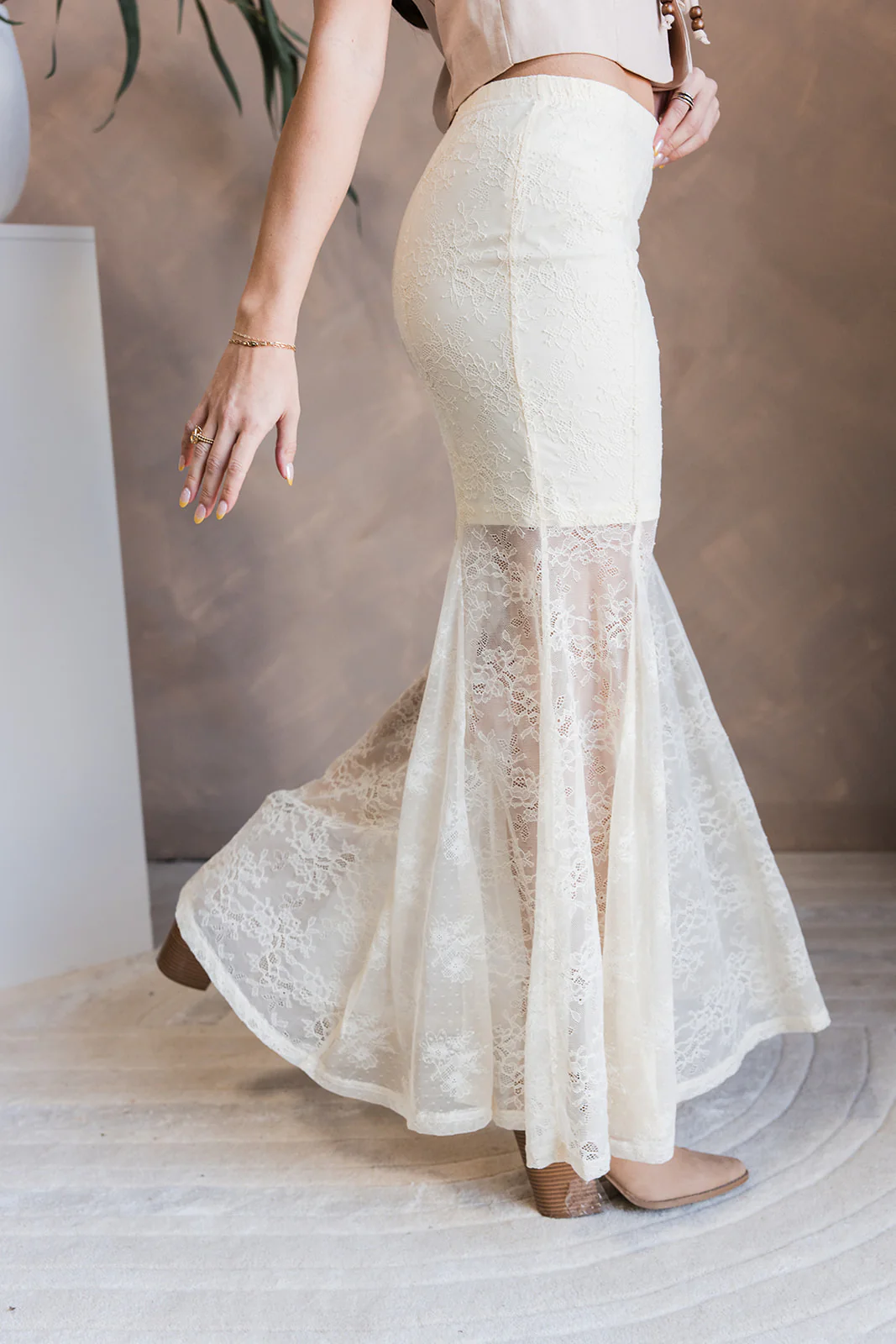 Maisie Cream Lace Mermaid Maxi Skirt - Image 4