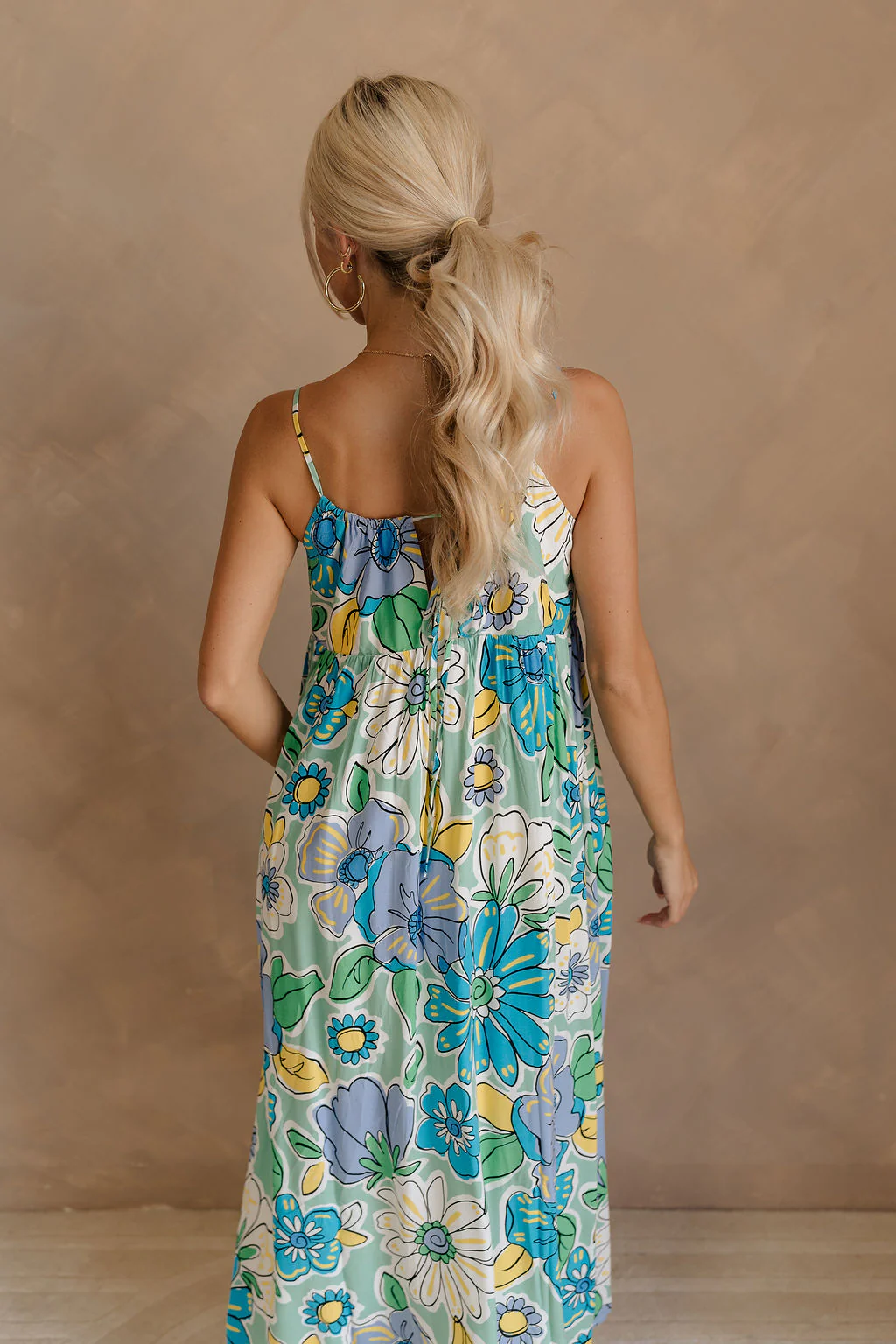 Mallory Green Multi Floral Sleeveless Midi Dress - Image 11