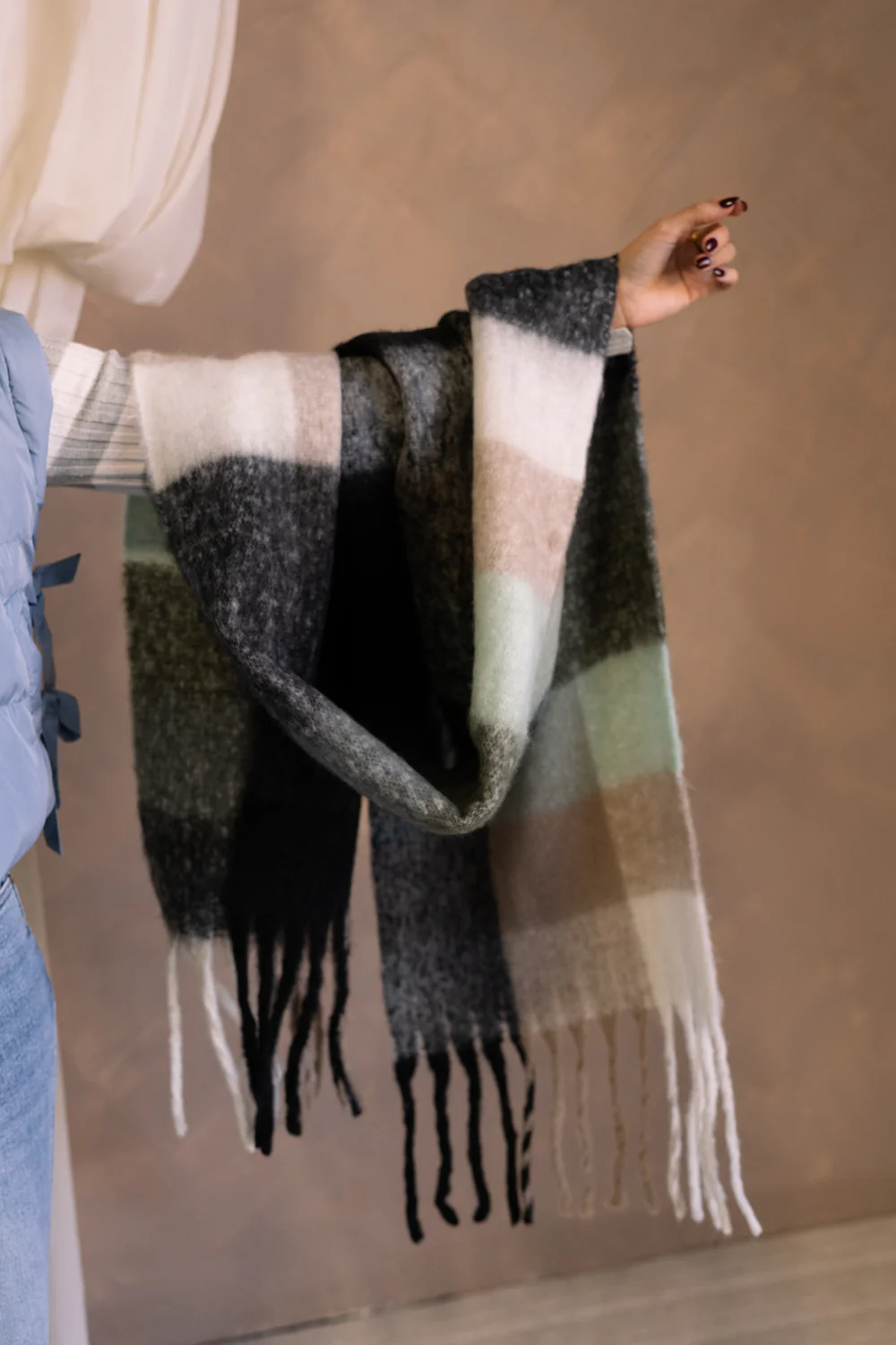 Maren Plaid Fringe Scarf - Image 8