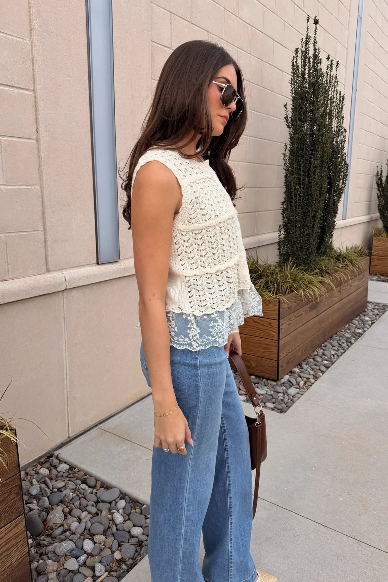 Mariah Cream & Lace Button-Up Tank - Image 7