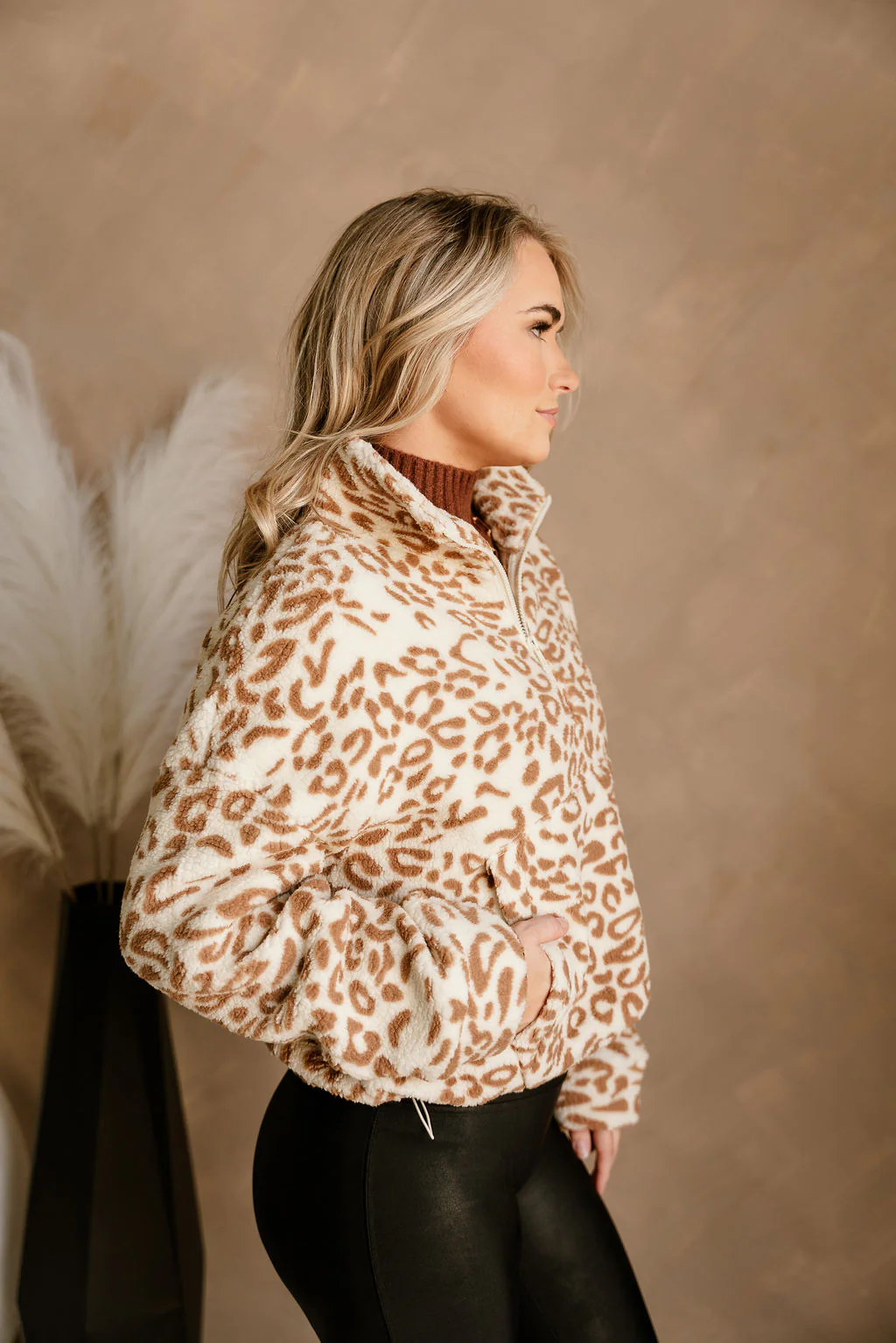 Meagan Ivory & Camel Leopard Sherpa Jacket - Image 3