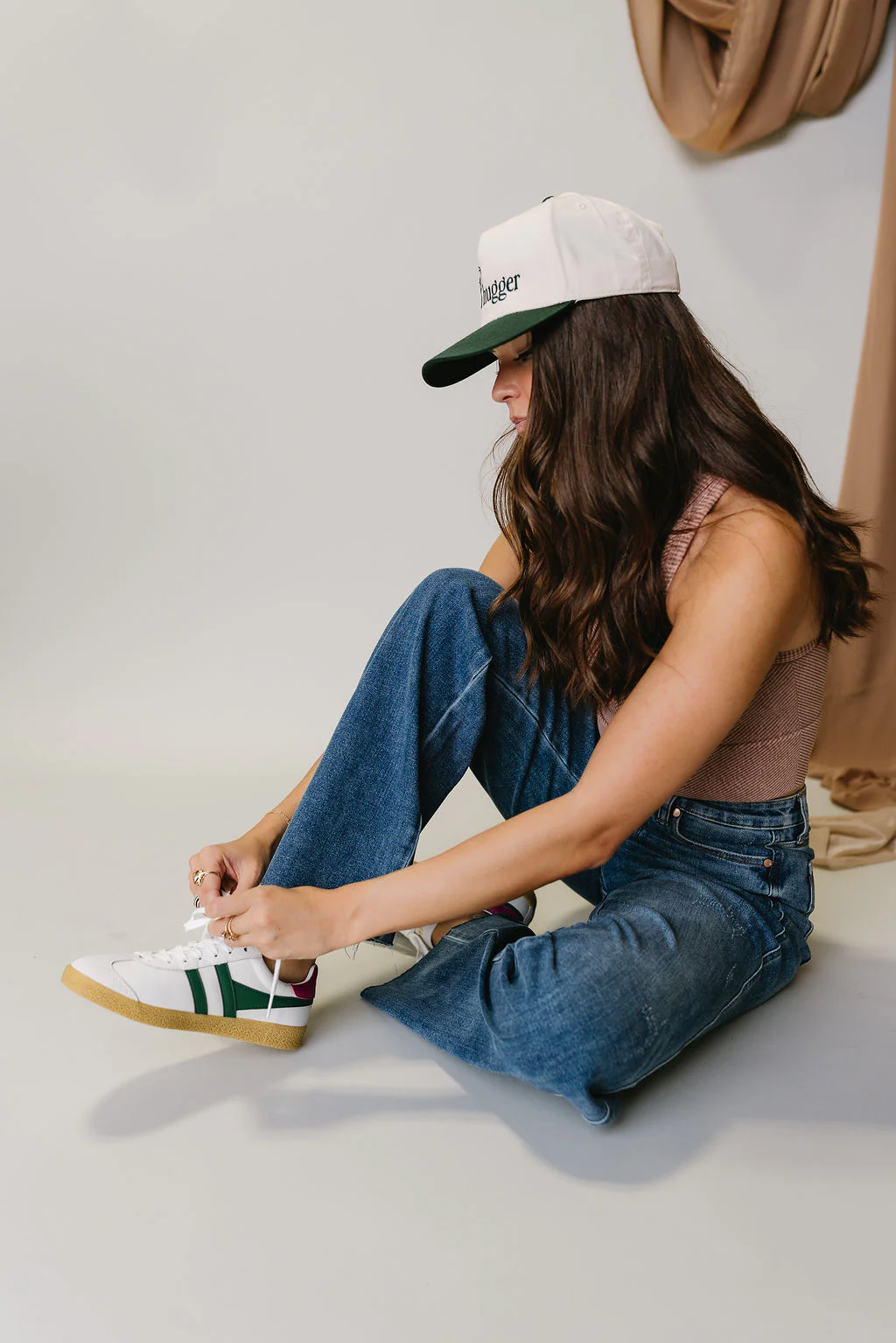 Gola Medallist Evergreen & Fuchsia Sneaker - Image 5