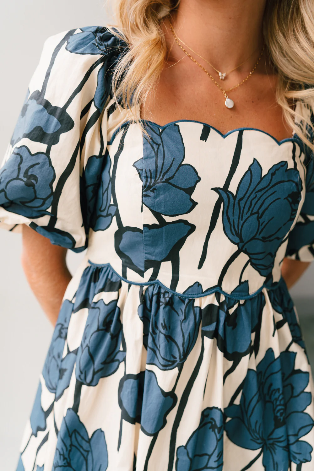 Melania Floral Puff Sleeve Mini Dress - Image 4