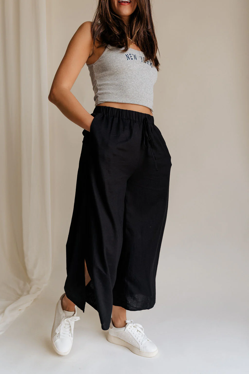 Meredith Black Cropped Wide Leg Pants - Image 3