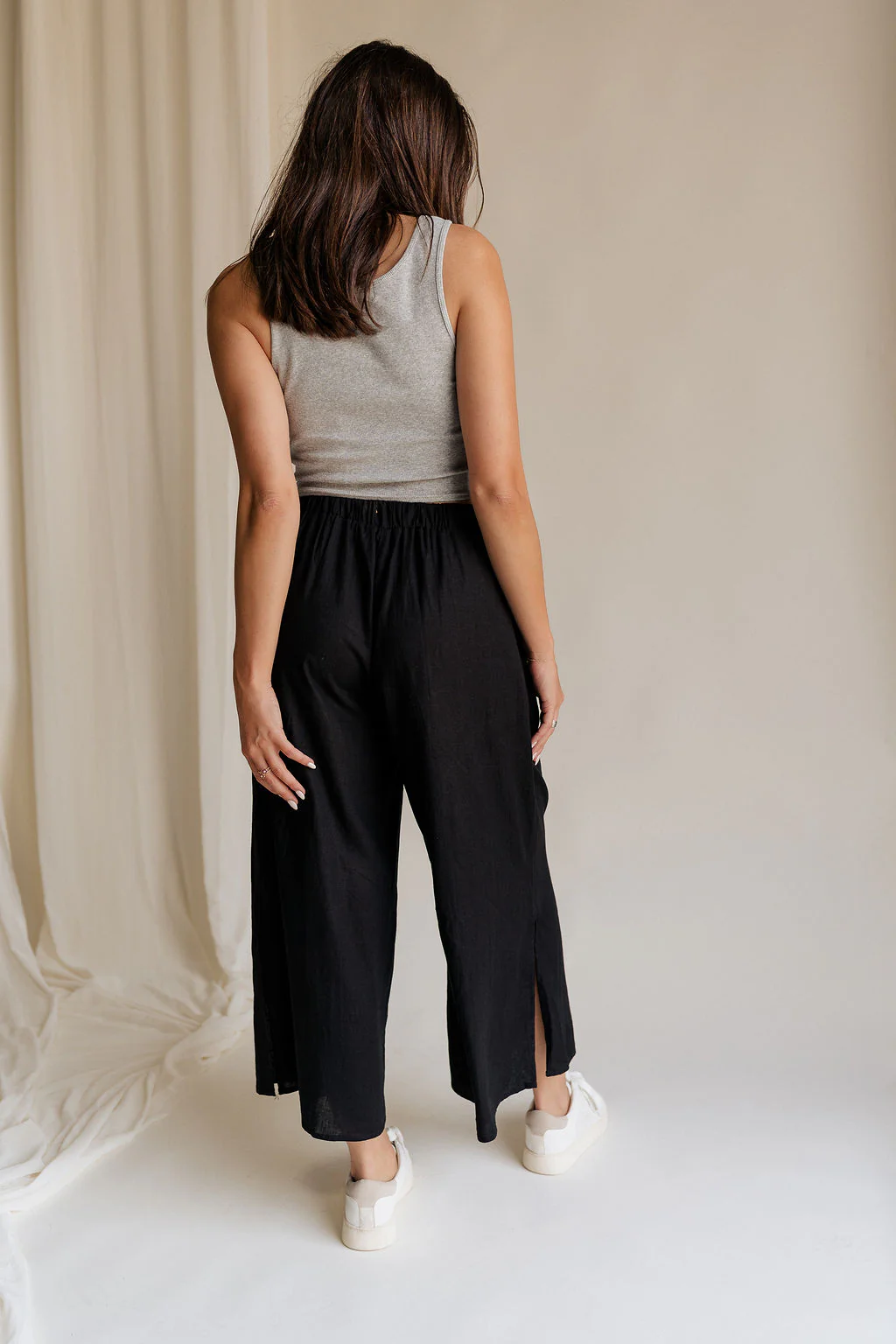 Meredith Black Cropped Wide Leg Pants - Image 6