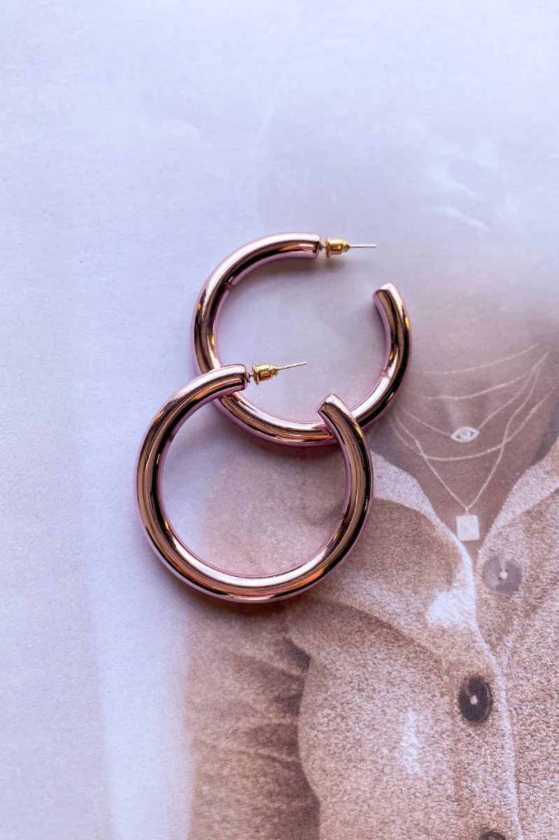 Lucky Me Earring In Pink