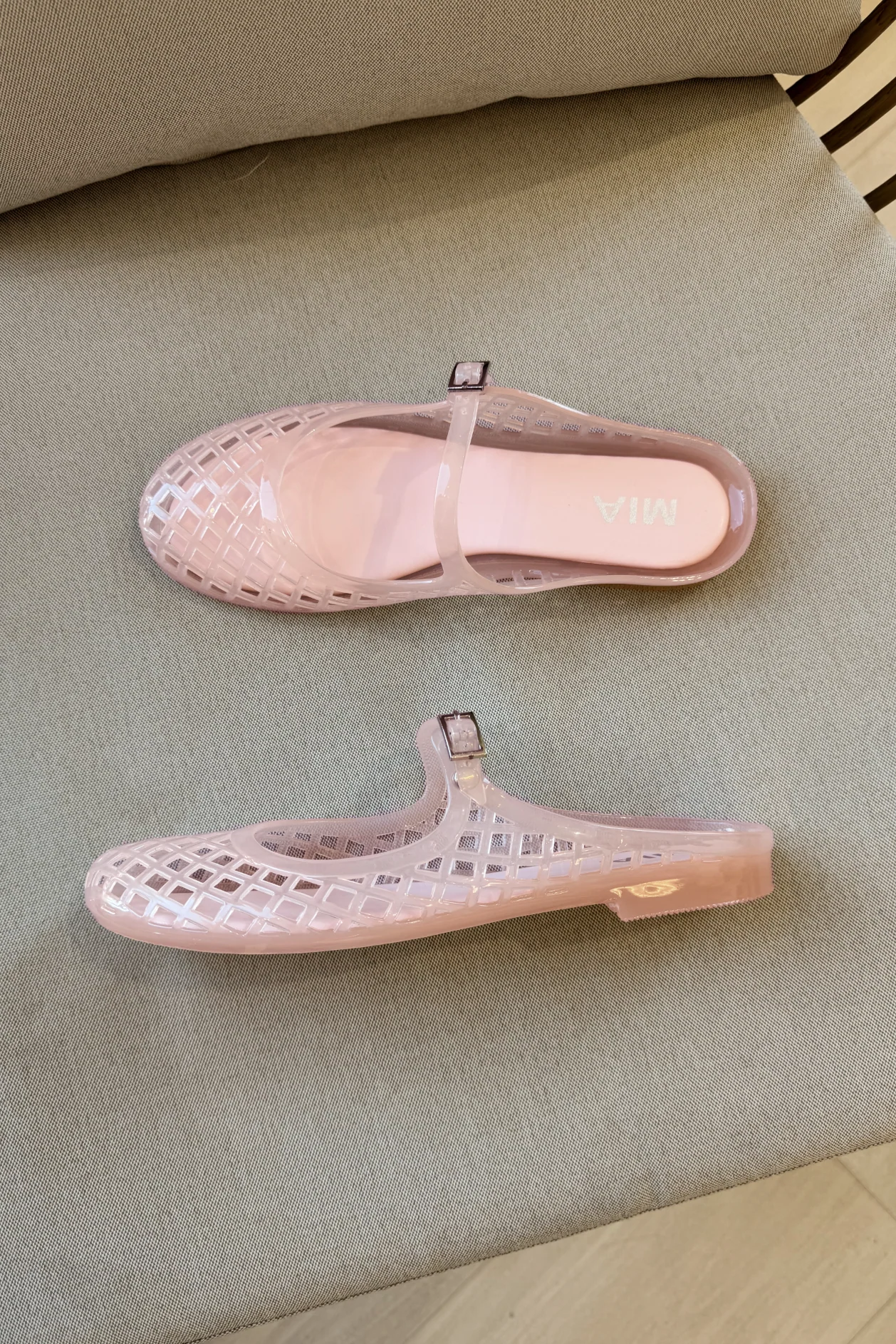 Mia Cherri Blush Slide-On Flat - Image 5