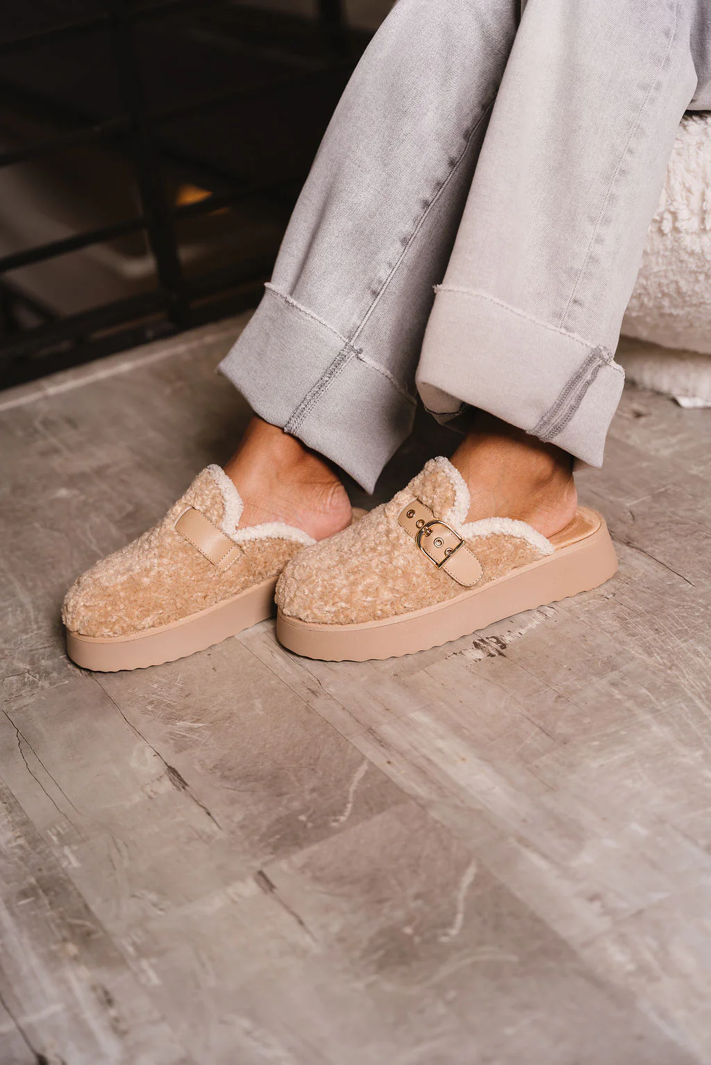 Mia Sugary Natural Shearling Platform Mule - Image 3