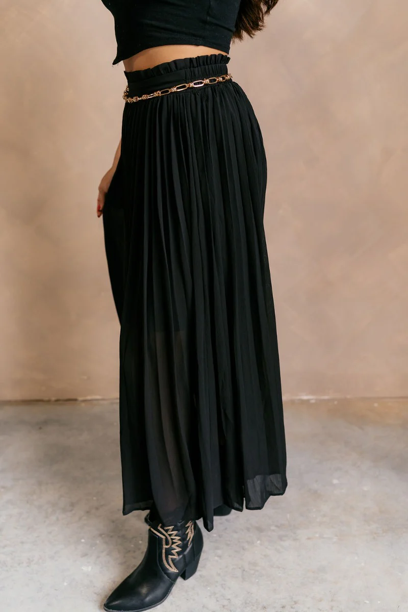 Mila Black Pleated Midi Skirt - Image 3