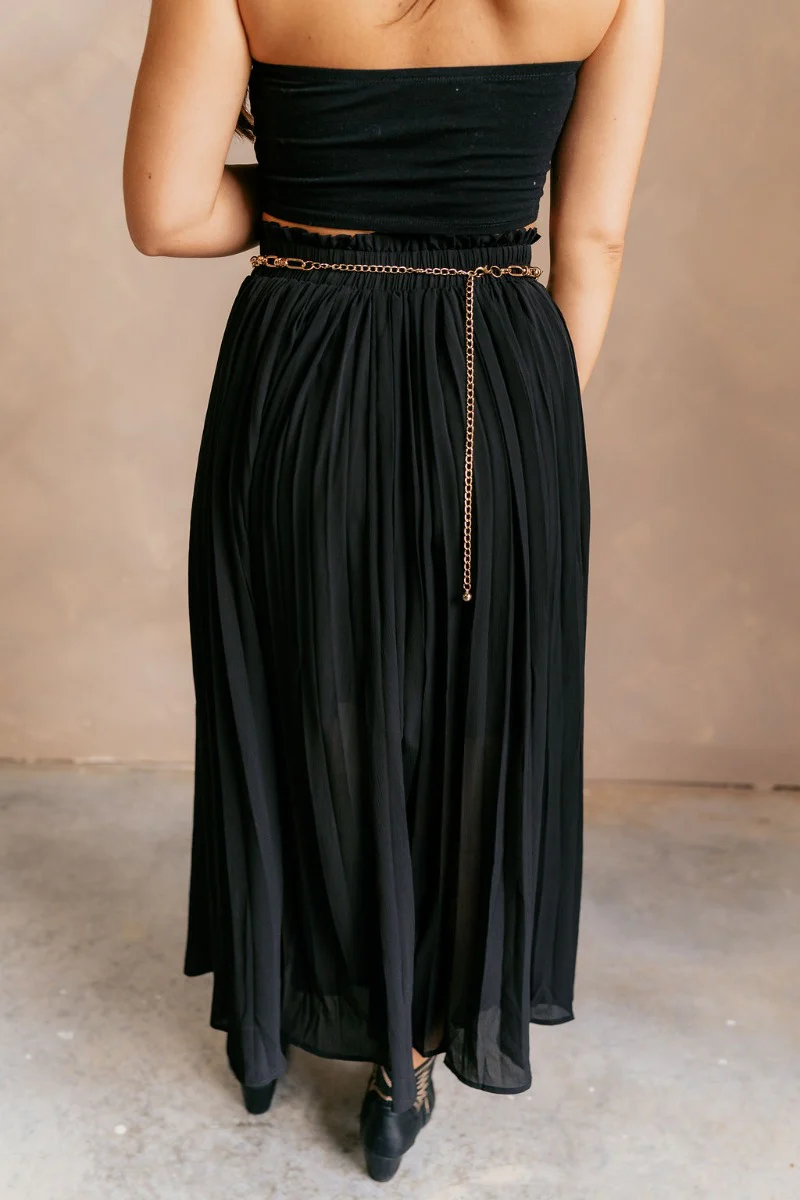 Mila Black Pleated Midi Skirt - Image 5